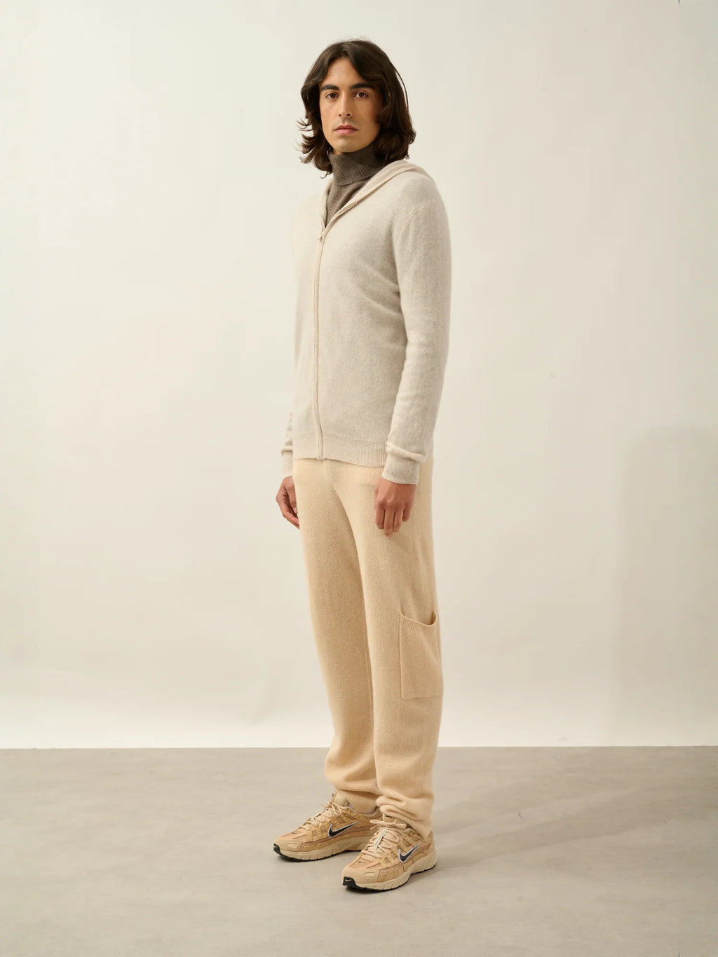 NEURRE vest zipped hooded heather beige