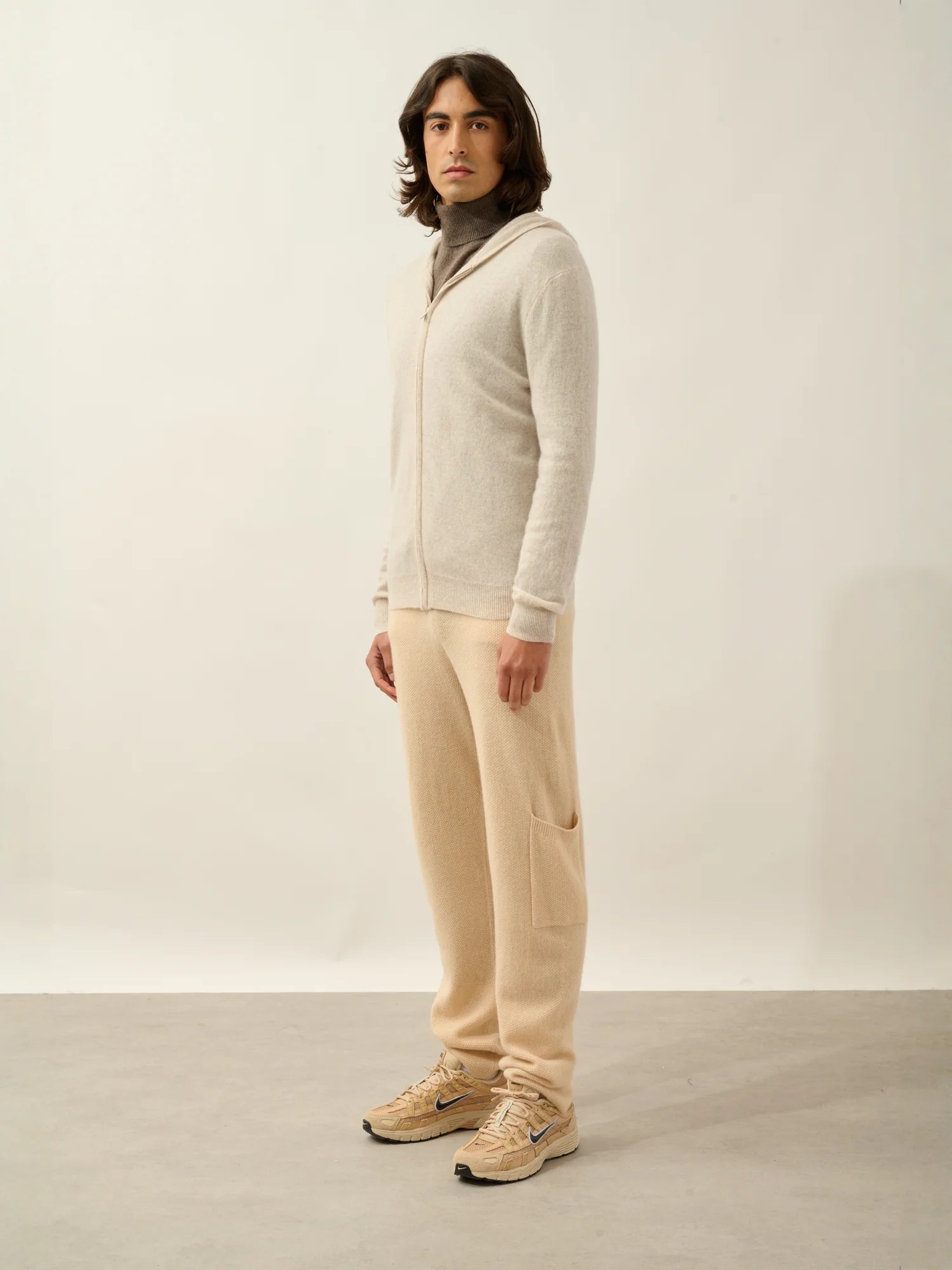 NEURRE vest zipped hooded heather beige