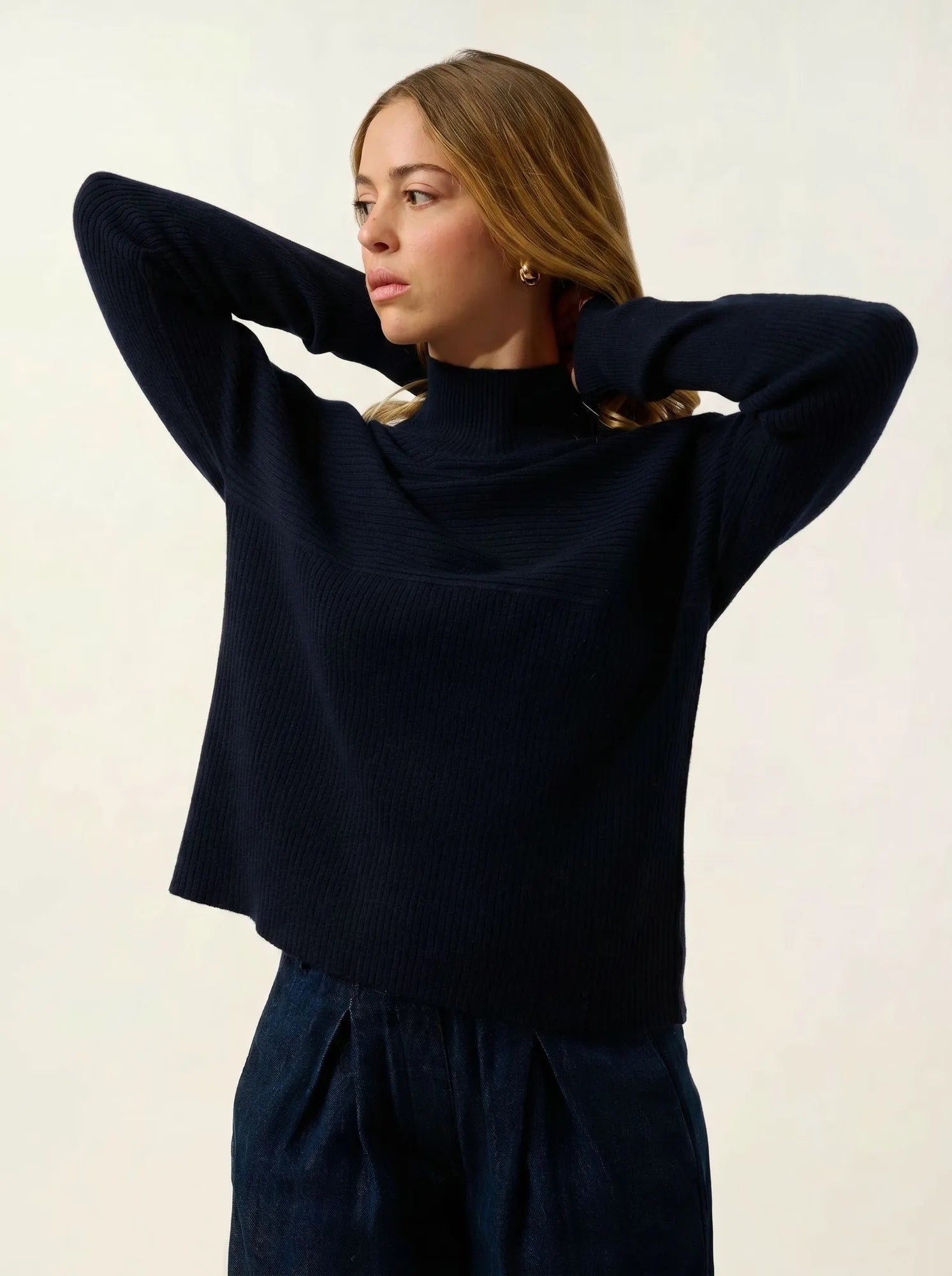 BENEDICTE Pullover Stehkragen Marineblau