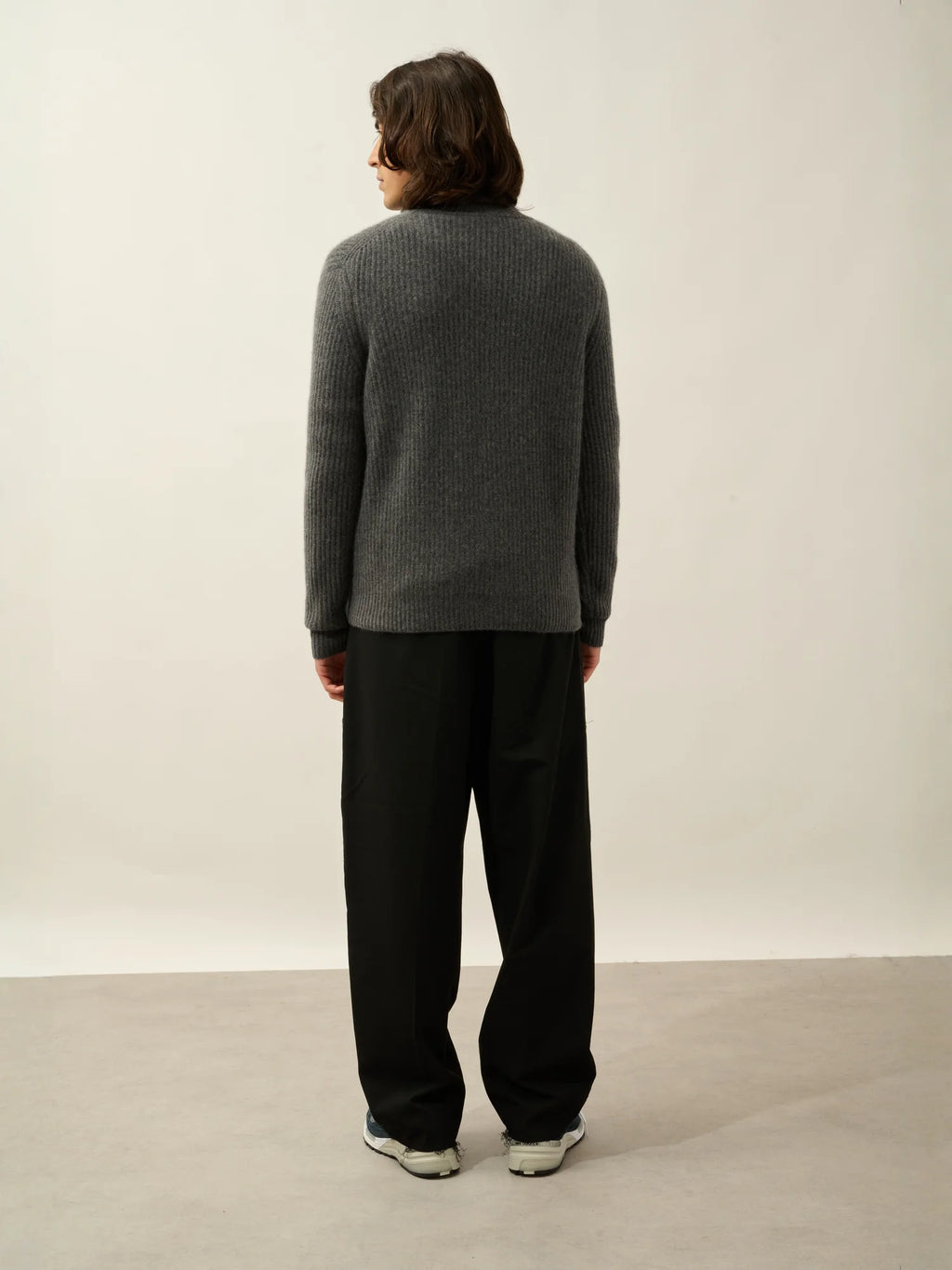 LHAMU Sweater Trucker Neck 6 Ply Heather Charcoal