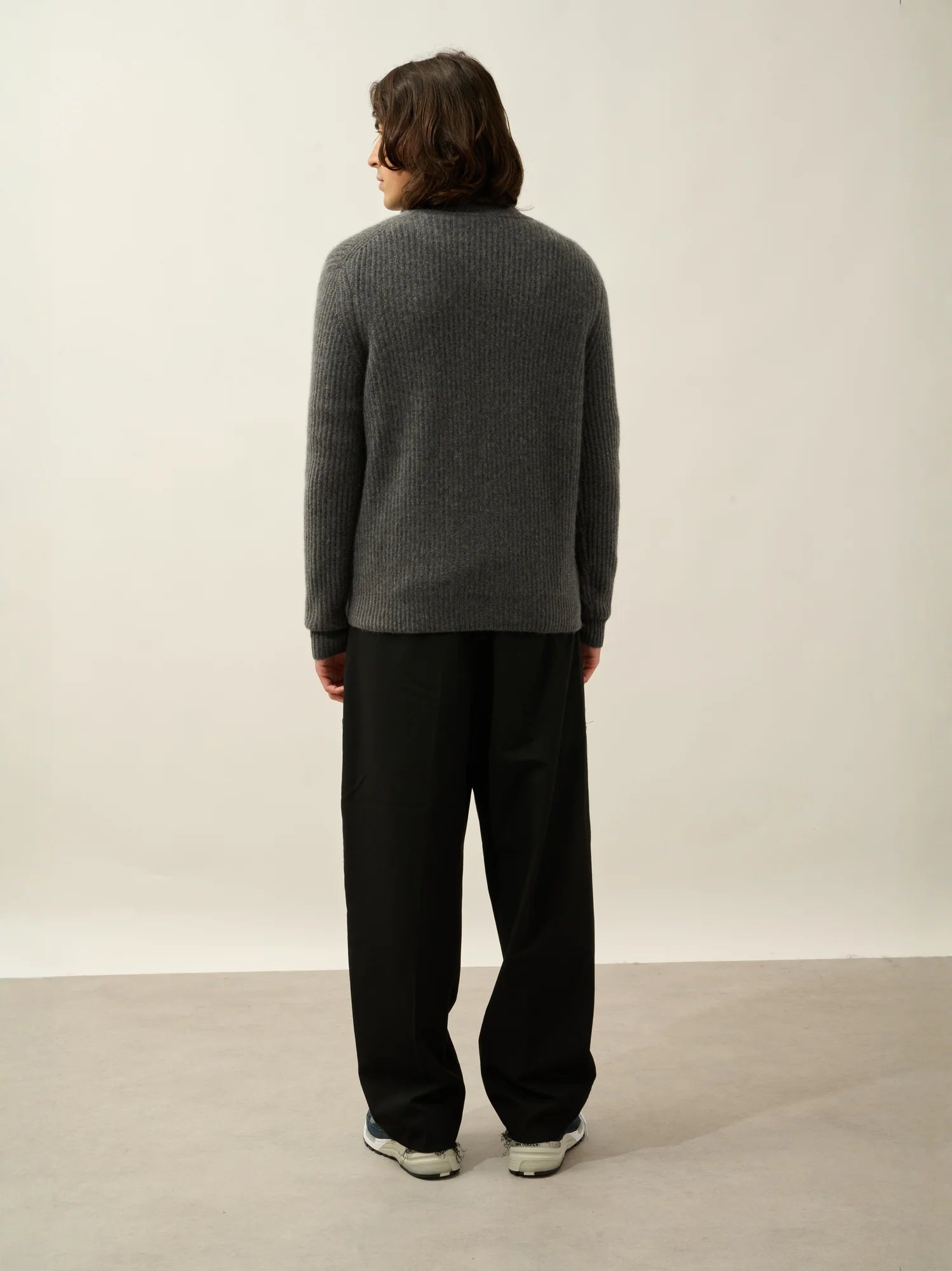 LHAMU sweater cuffed beanie 6 ply heather charcoal