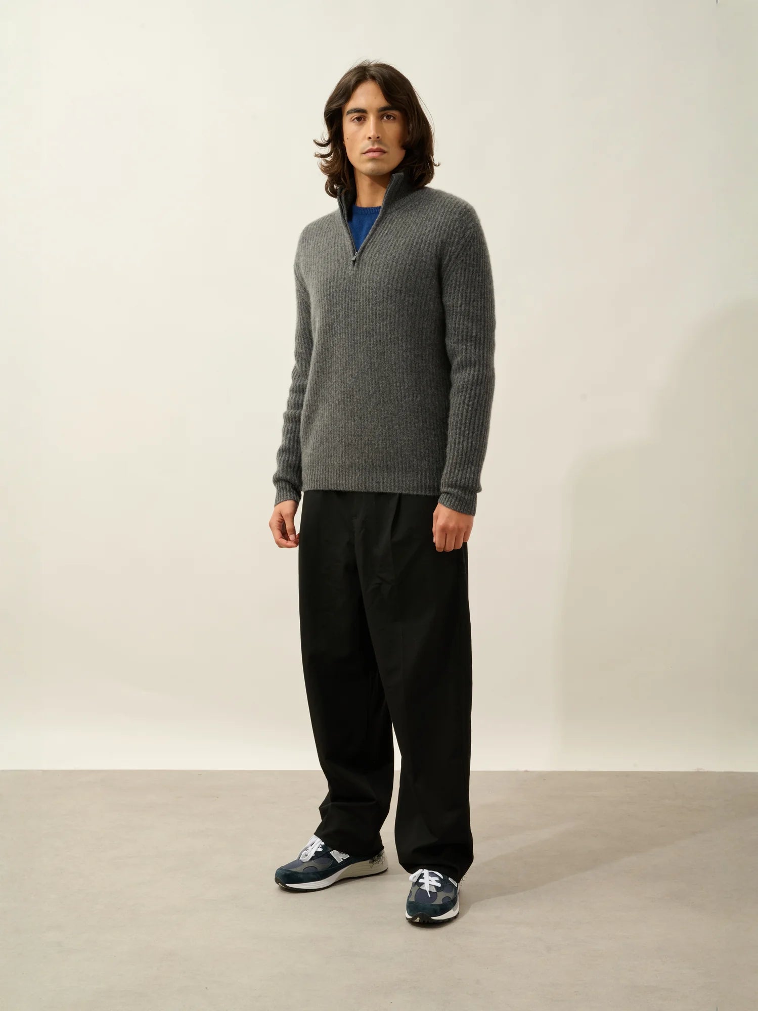 LHAMU sweater cuffed beanie 6 ply heather charcoal