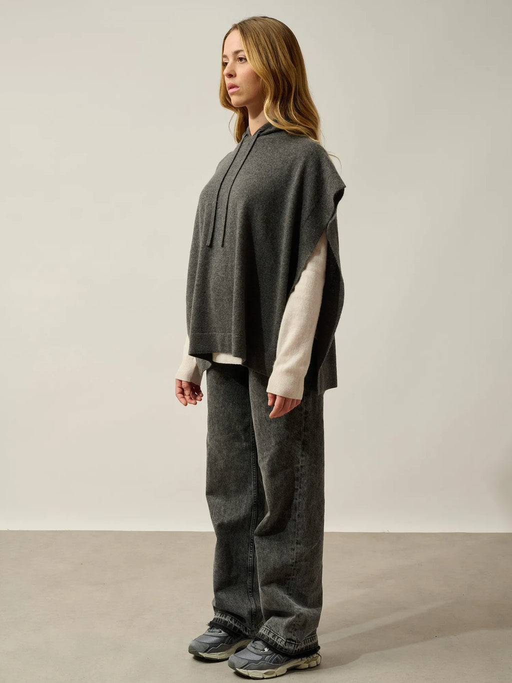 ELSA poncho capuche anthracite chiné