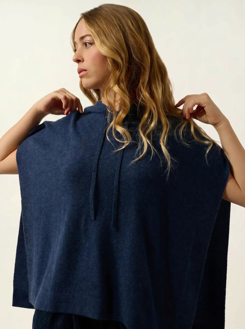 ELSA Poncho mit Kapuze Ozeanblau meliert