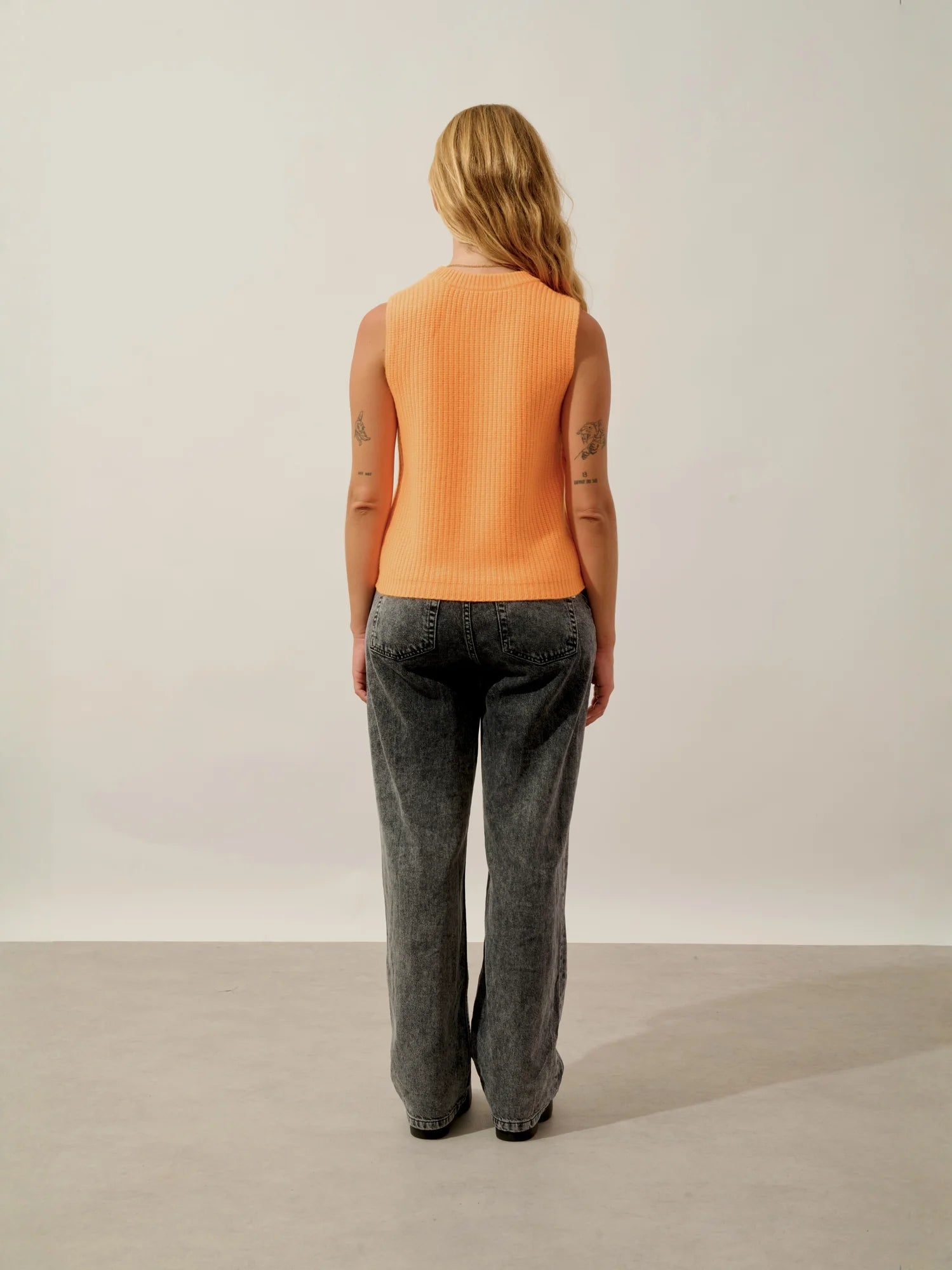 ZYRAEN tank top crew neck 6 ply neon tangerine
