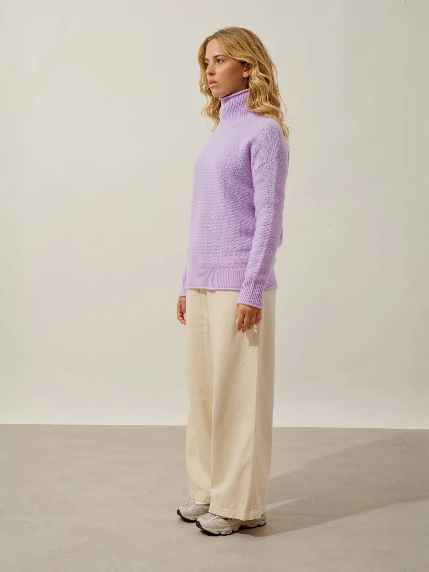 ELODIE Pullover Stehkragen 6-fädig Malvenfarben