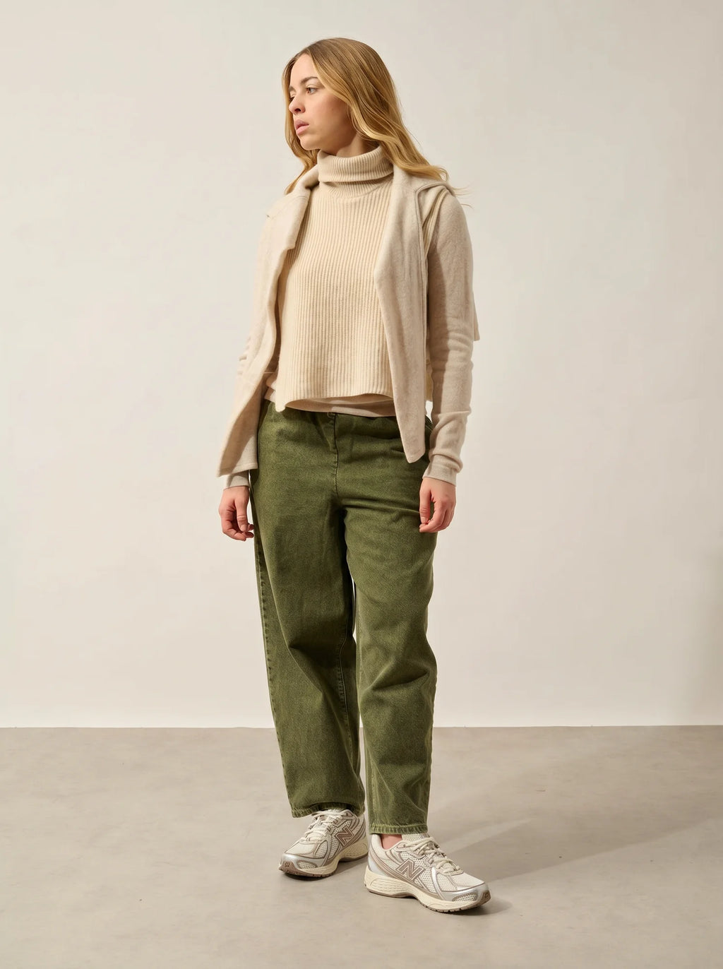 SIV Poncho Open Turtleneck 4 Ply Oat