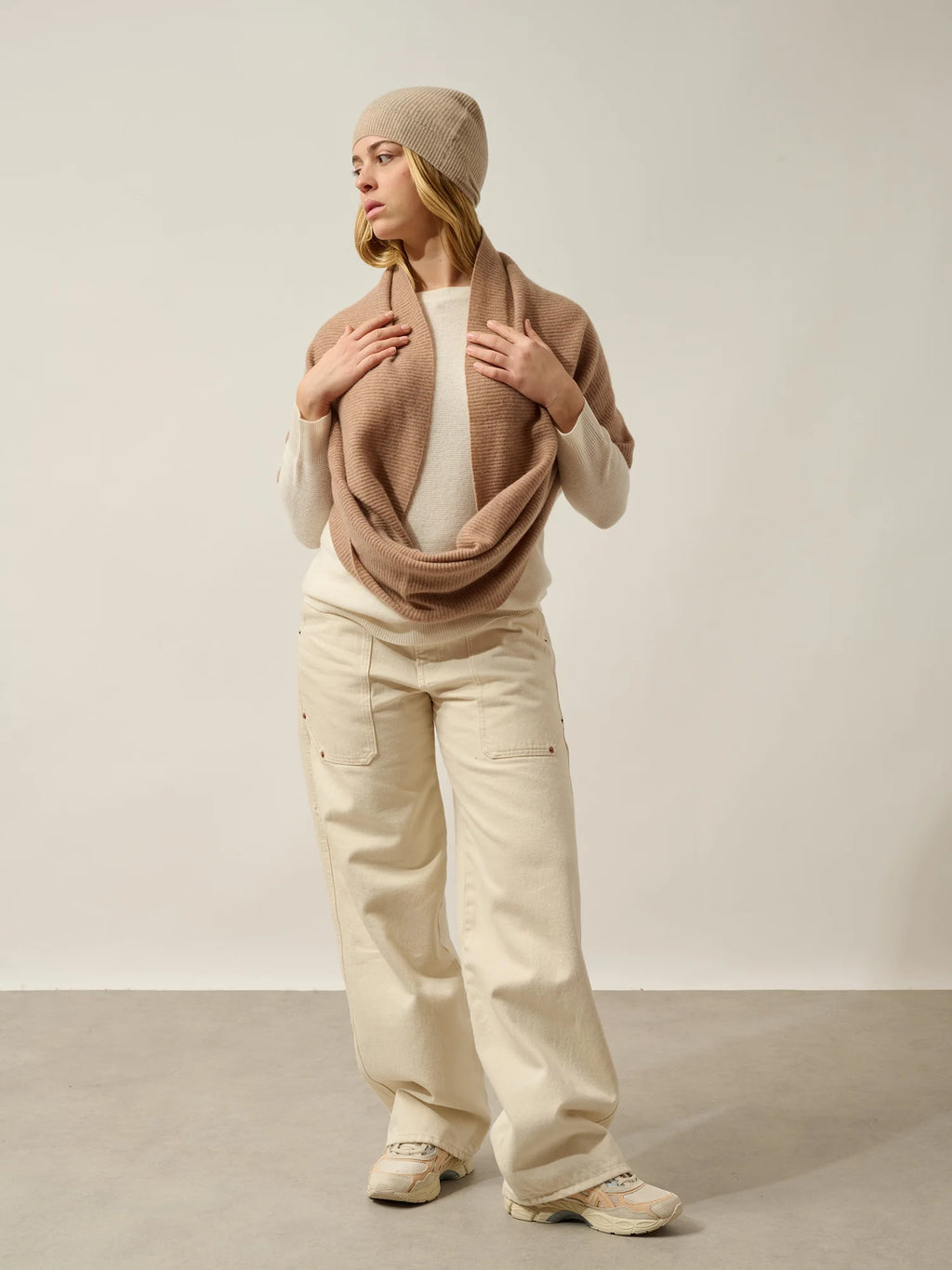 ALEXANDRE Halswärmer Camel meliert