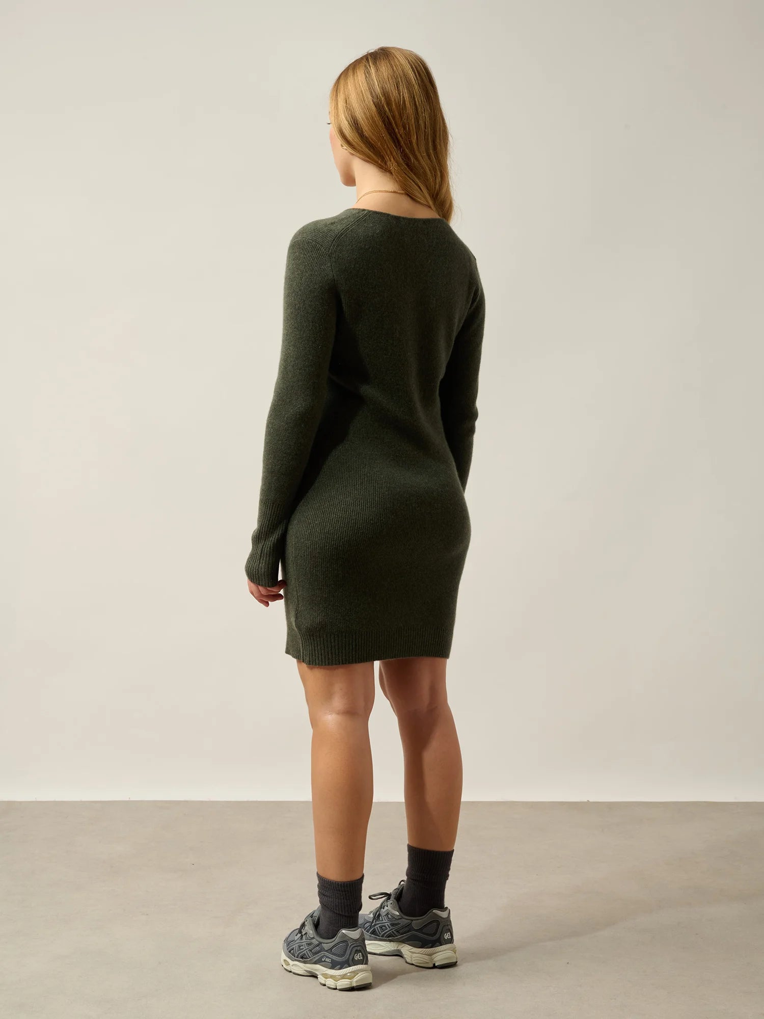 MAEN dress v-neck heather khaki
