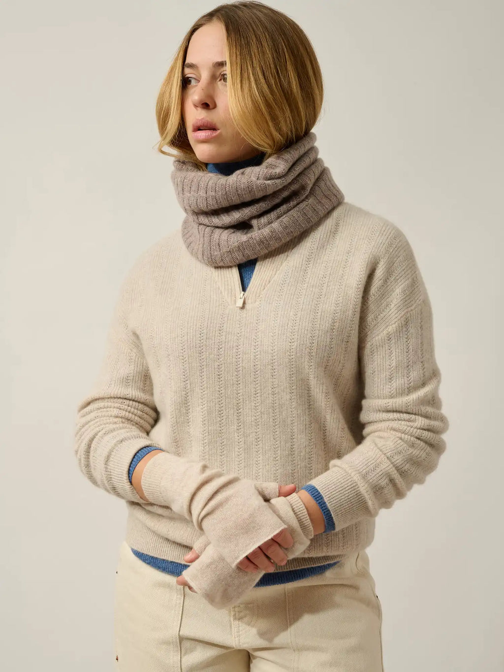 FLORIAN Neck Warmer 6 Ply Heather Caribou