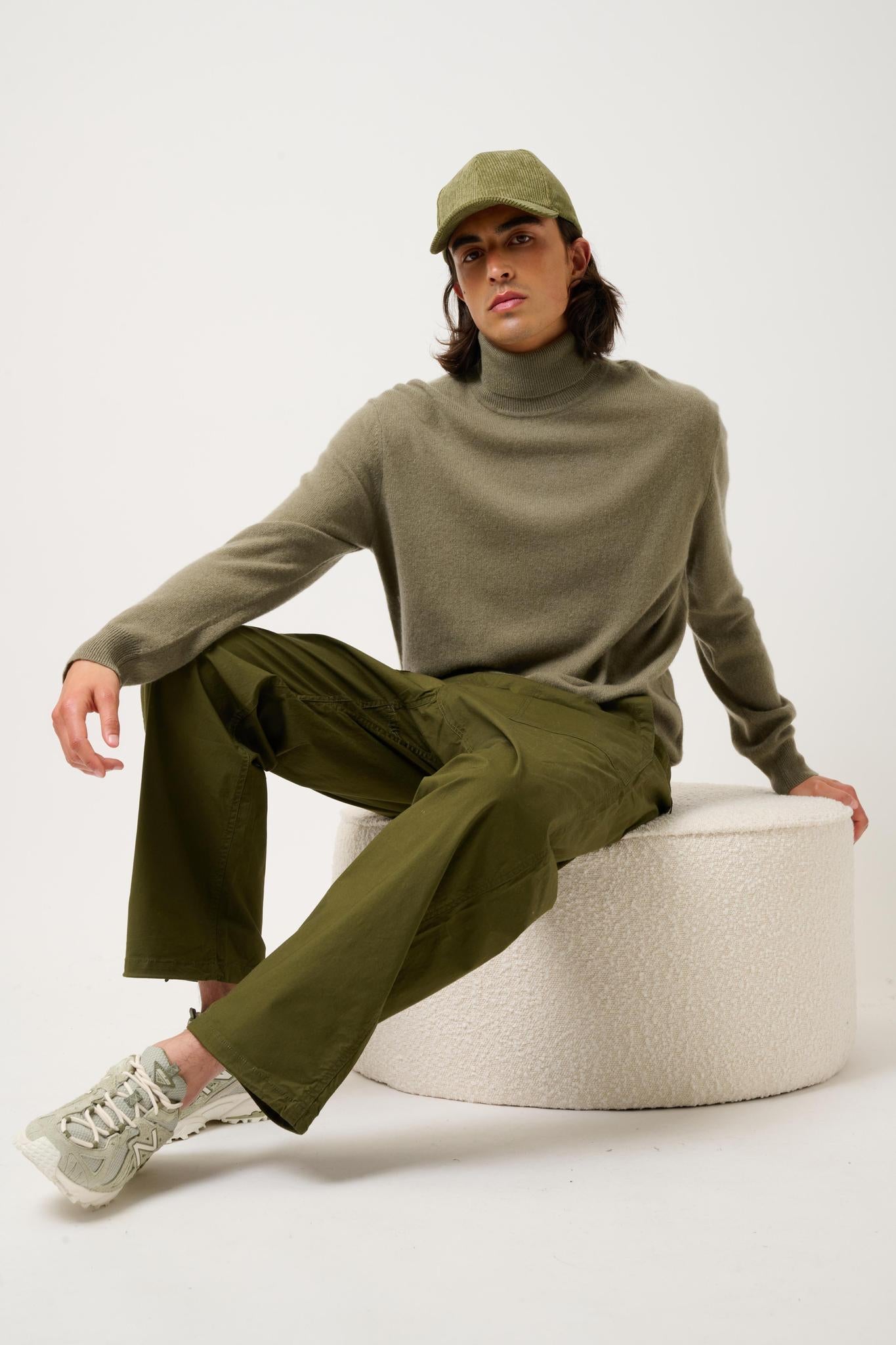 BANGE army turtleneck sweater 100% cashmere