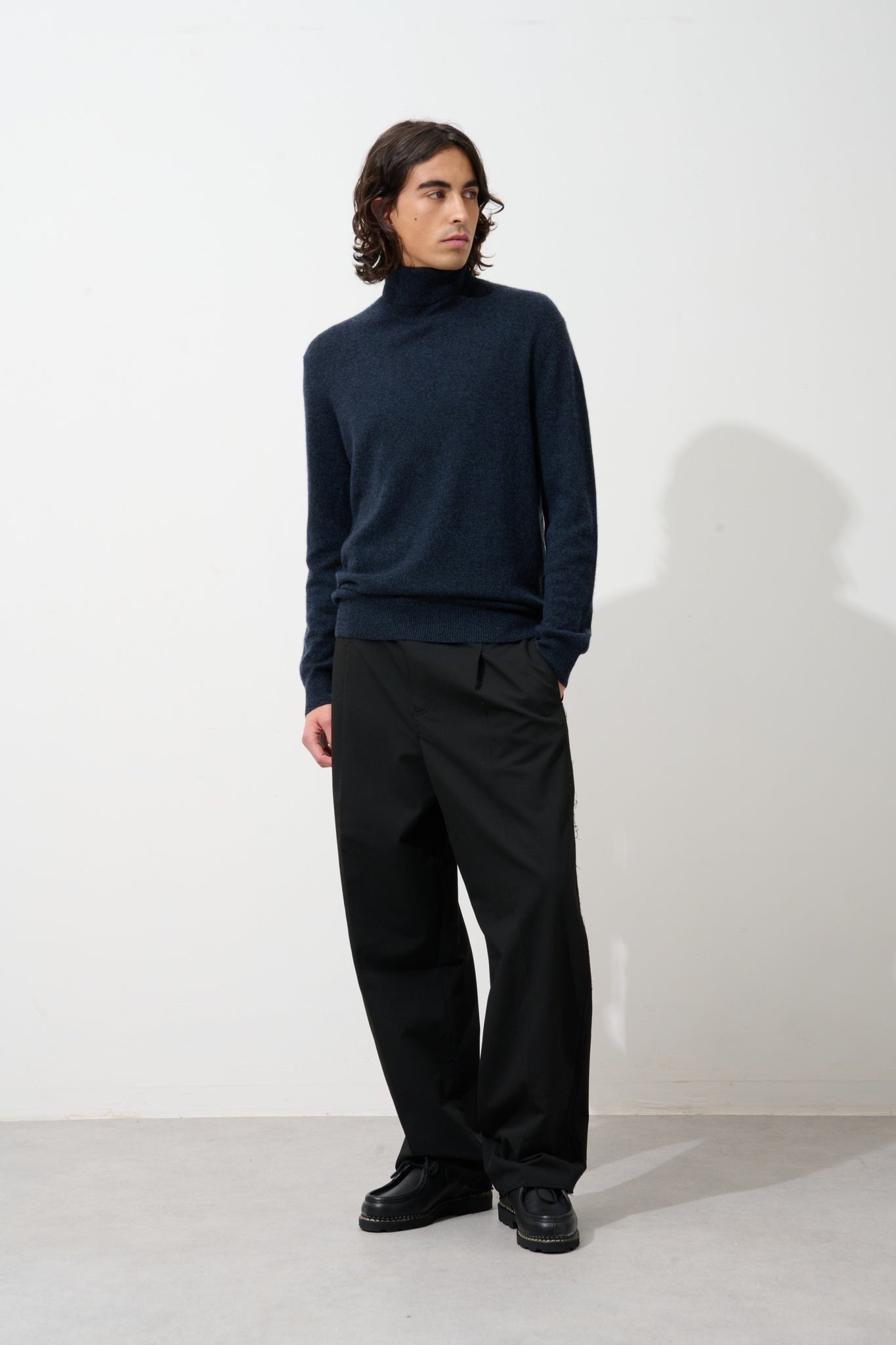 BANGE caviar turtleneck sweater 100% cashmere