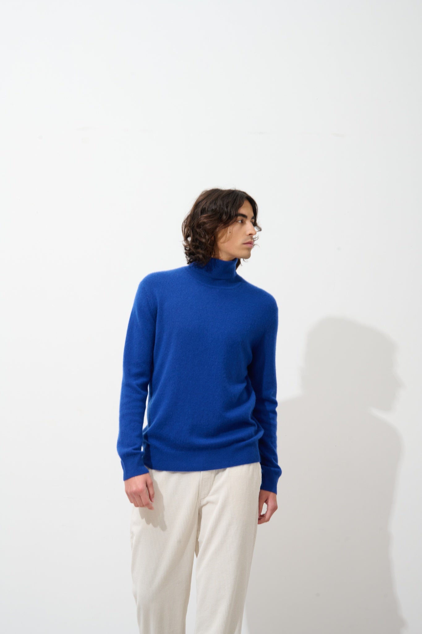 BANGE ultramarine turtleneck sweater 100% cashmere