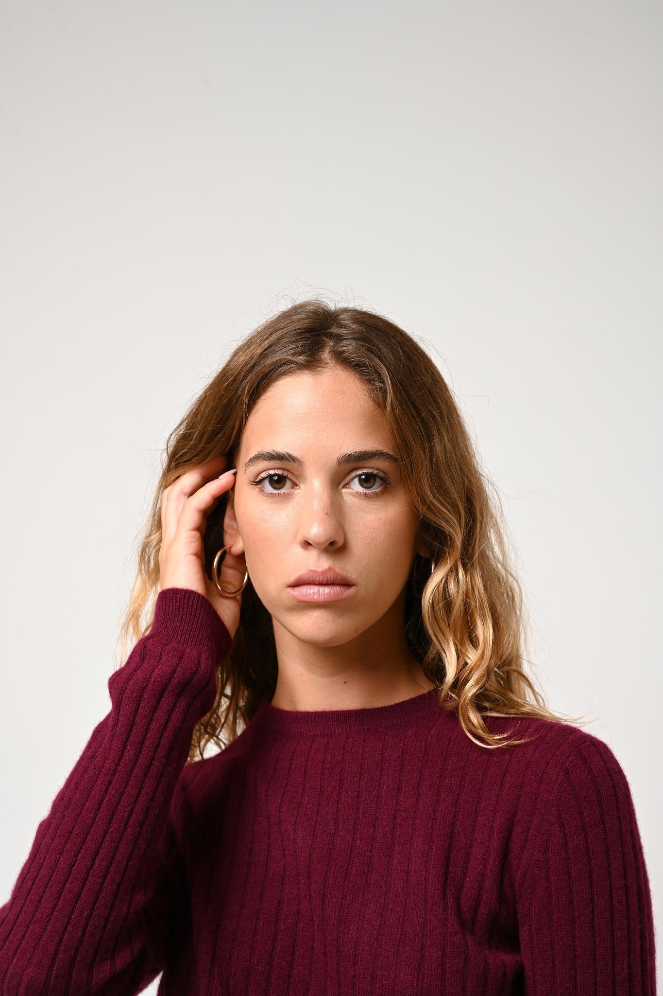 BELLA pull col rond bordeaux 100% cachemire