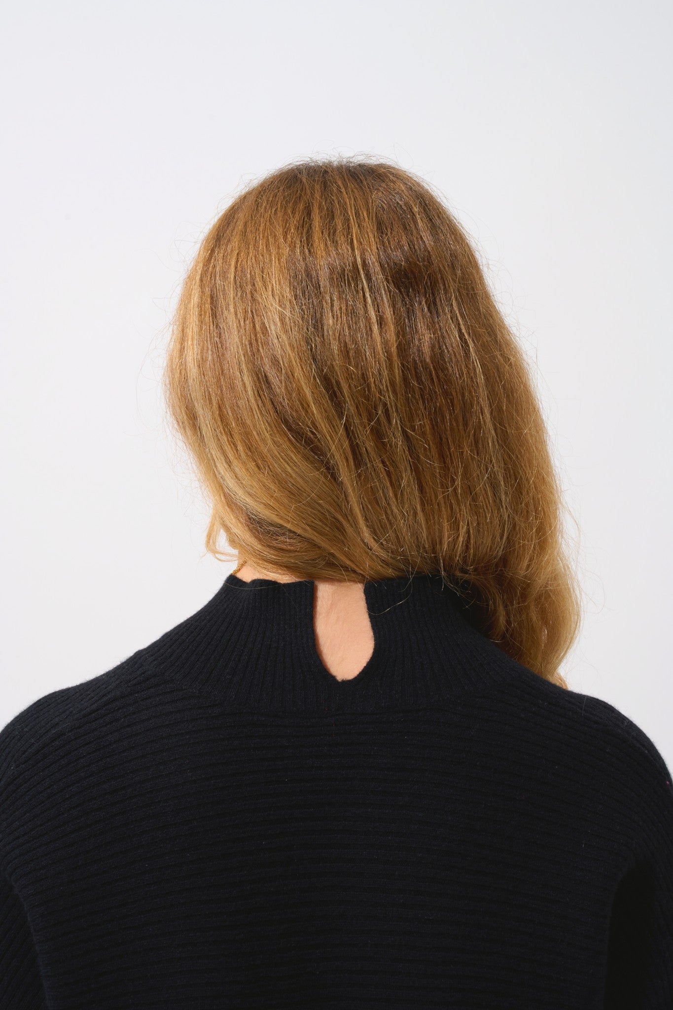 benedicte pull col montant noir 100% cachemire