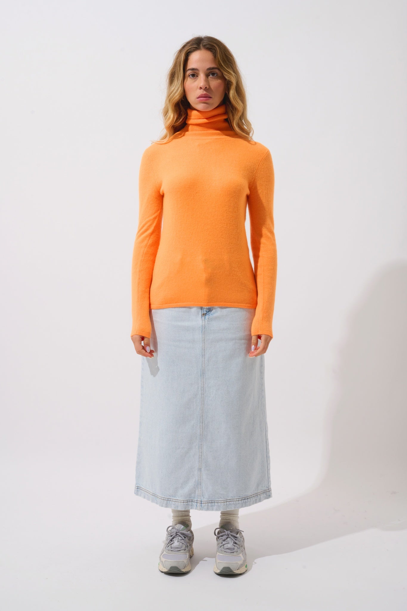 BISE Rollkragenpullover mandarine fluo 100% Kaschmir