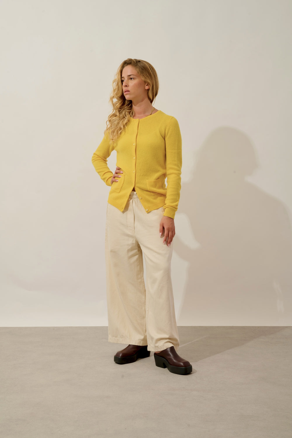 CARON cardigan col rond cédrat 100% cachemire