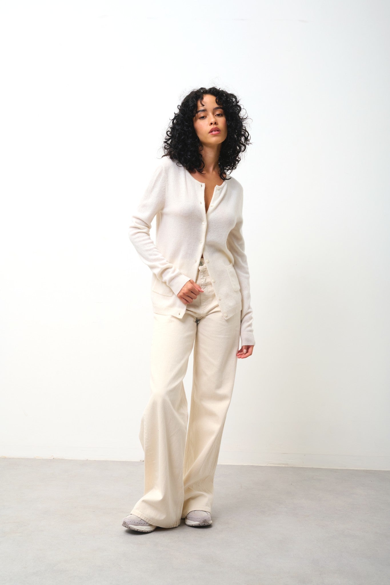 caron cardigan col rond neige 100% cachemire