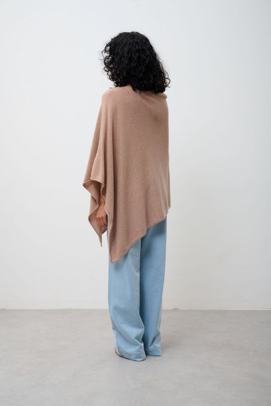 CARRA poncho camel chiné 100% cachemire