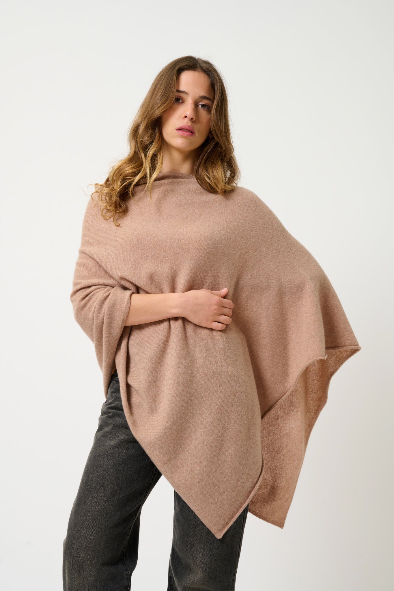 CARRA Kamel-Melange-Poncho 100% Kaschmir