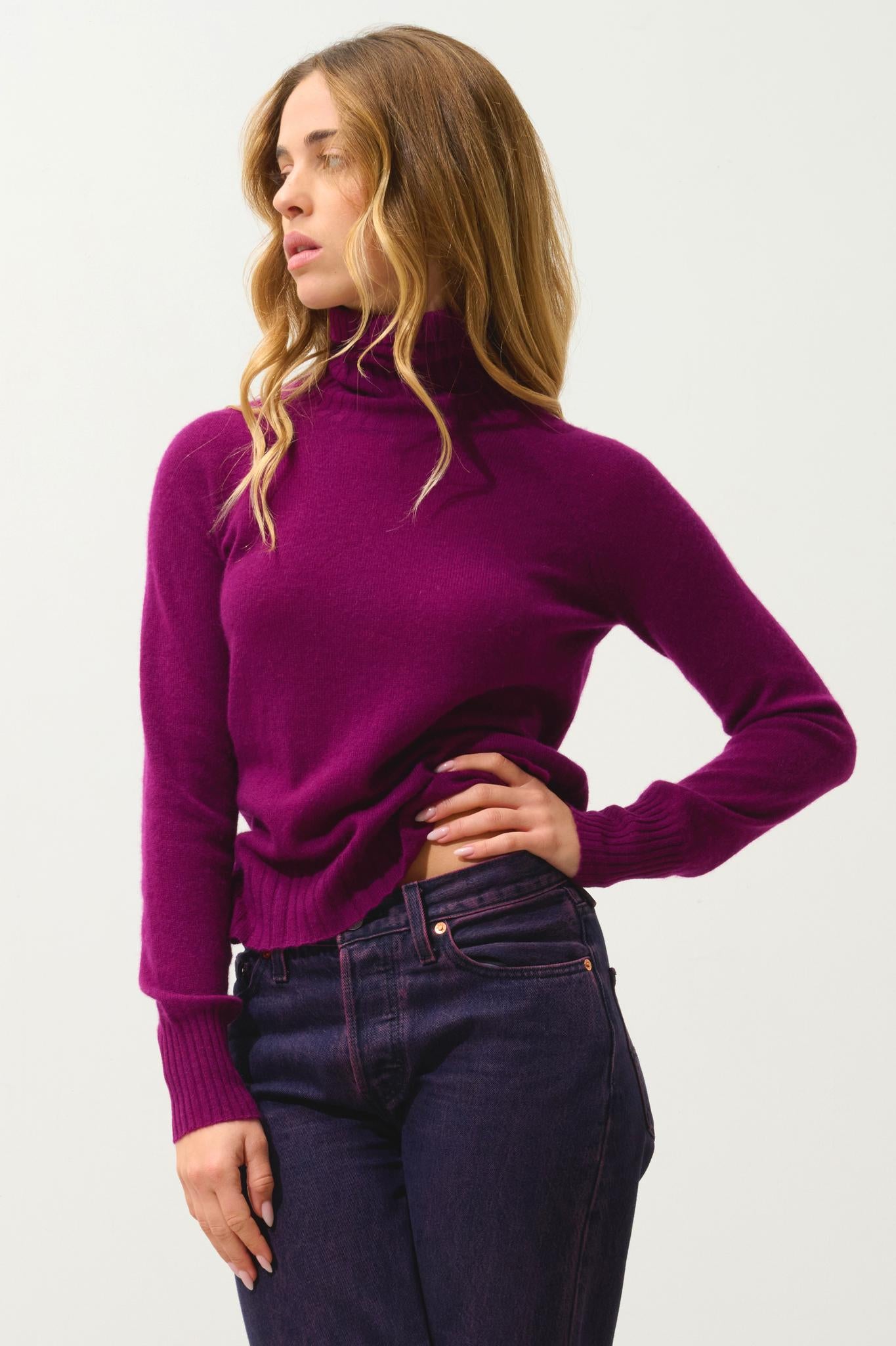 CASSY plum turtleneck sweater 100% cashmere