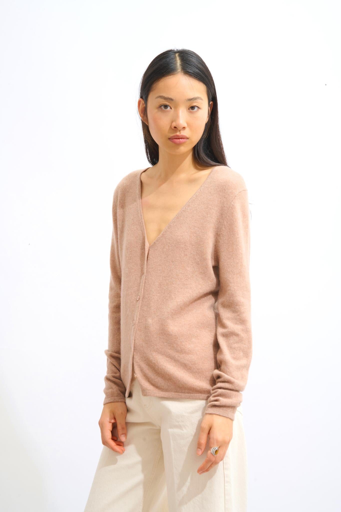 CHALAIS camel v-neck cardigan 100% cashmere
