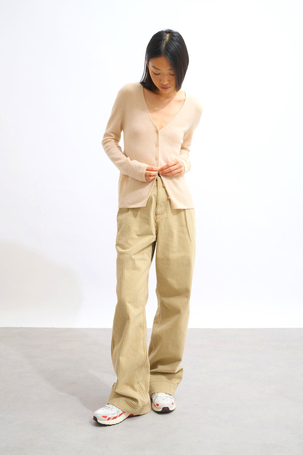 chalais cardigan col v sable 100% cachemire