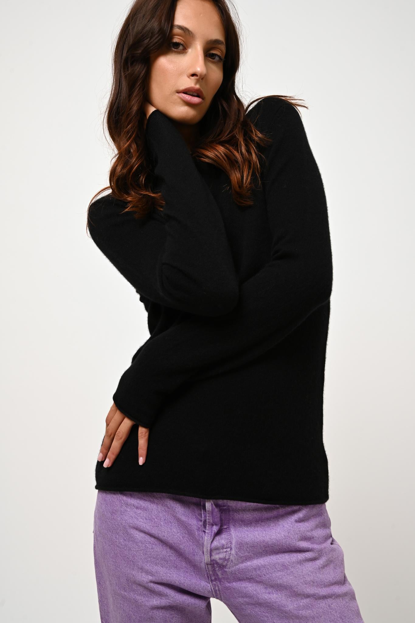 CRIOU black boat neck sweater 100% cashmere