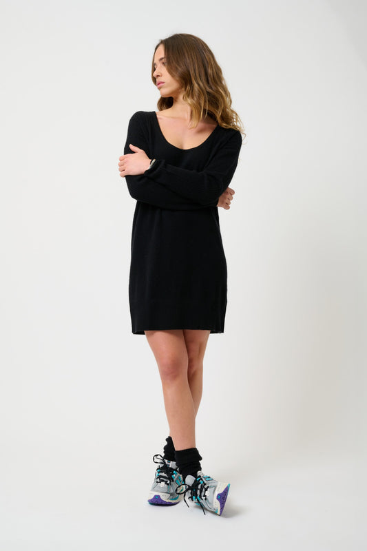 dana robe col u noir 100% cachemire