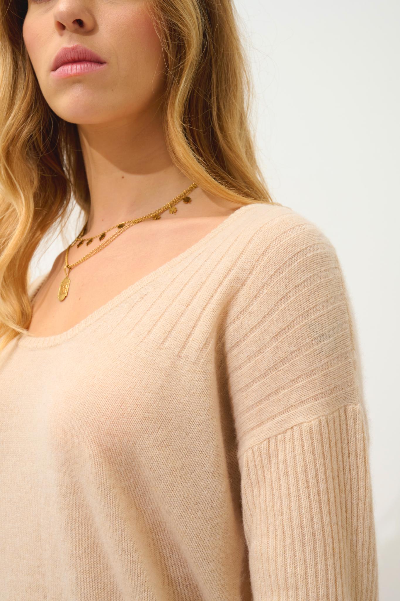 DANA robe col u sable 100% cachemire