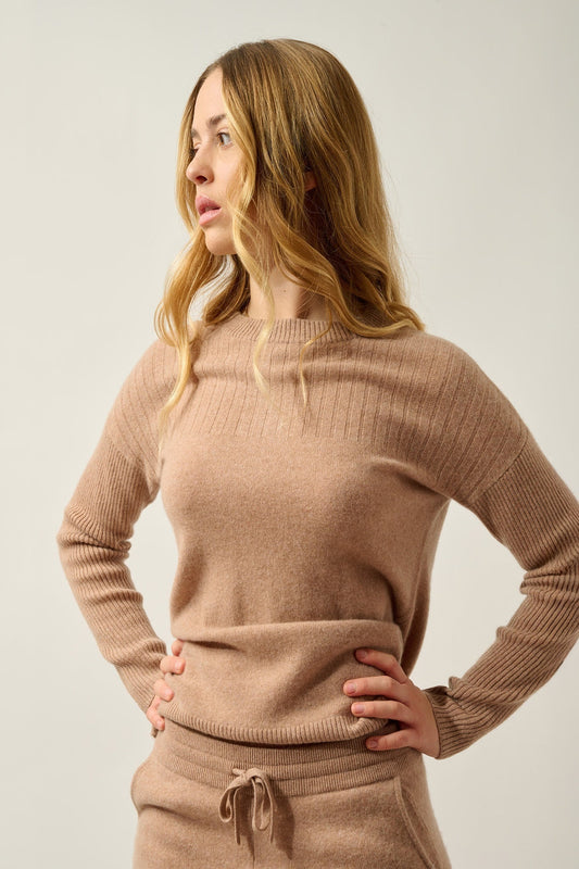 DARIA pull col rond camel chiné 100% cachemire