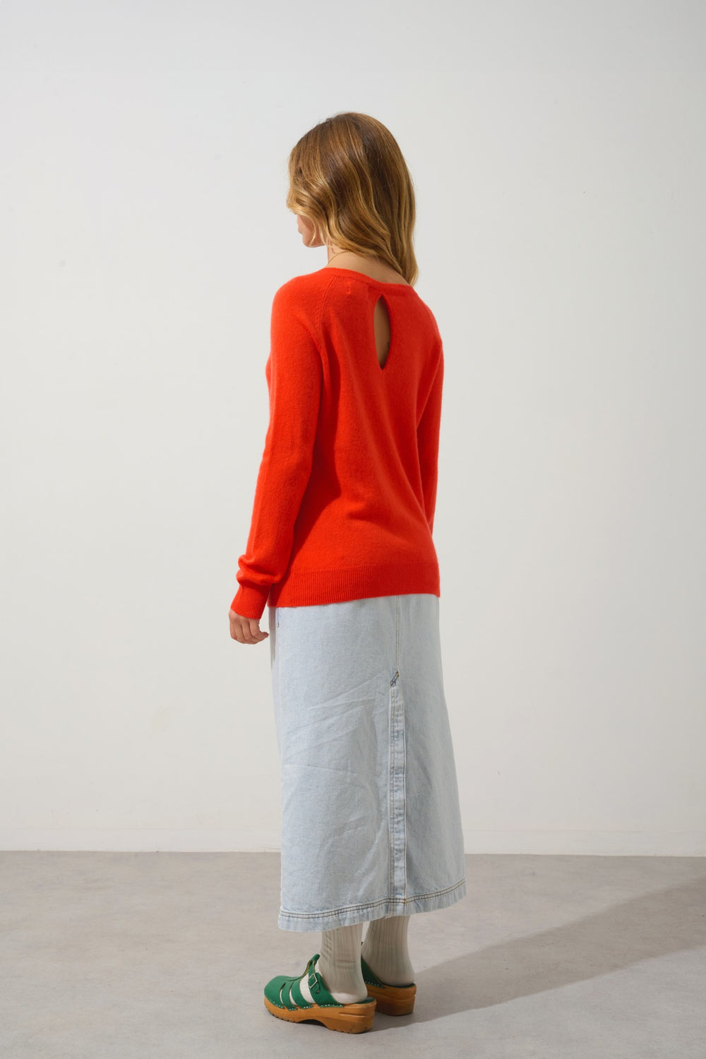 dibona pull col bateau goutte dos orange 100% cachemire