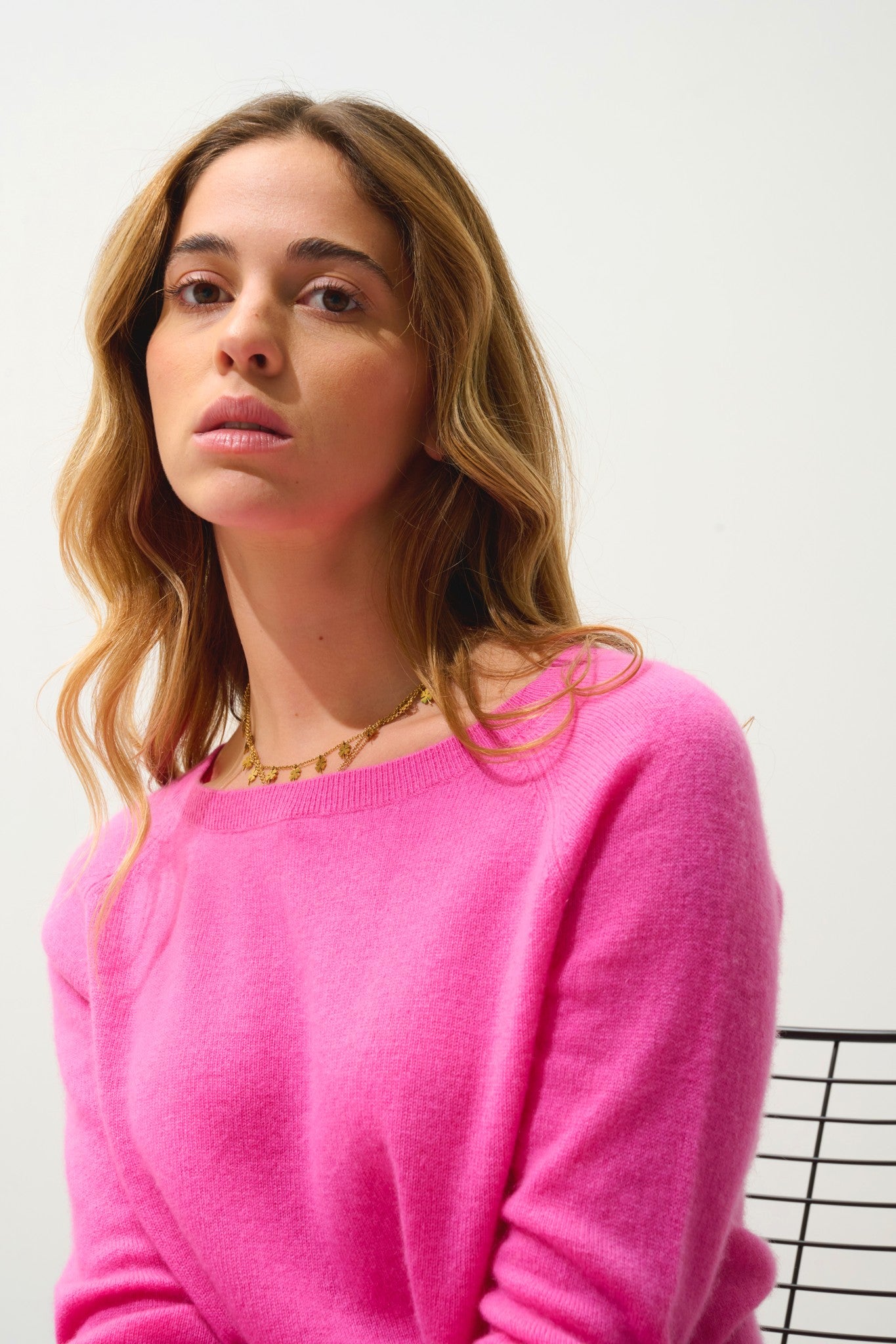 dibona pull col bateau goutte dos rose 100% cachemire