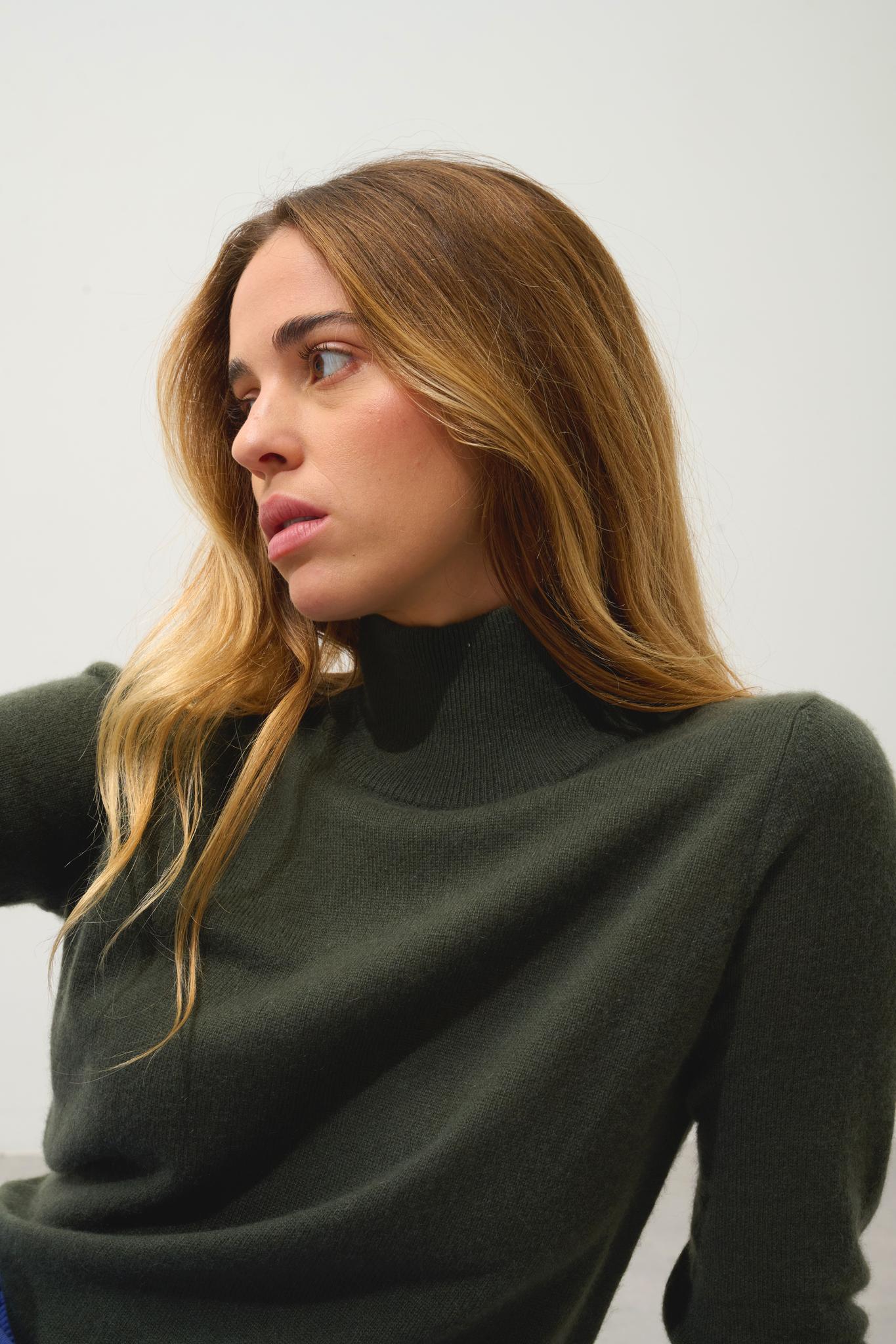 EILEEN Rollkragenpullover khaki 100% Kaschmir