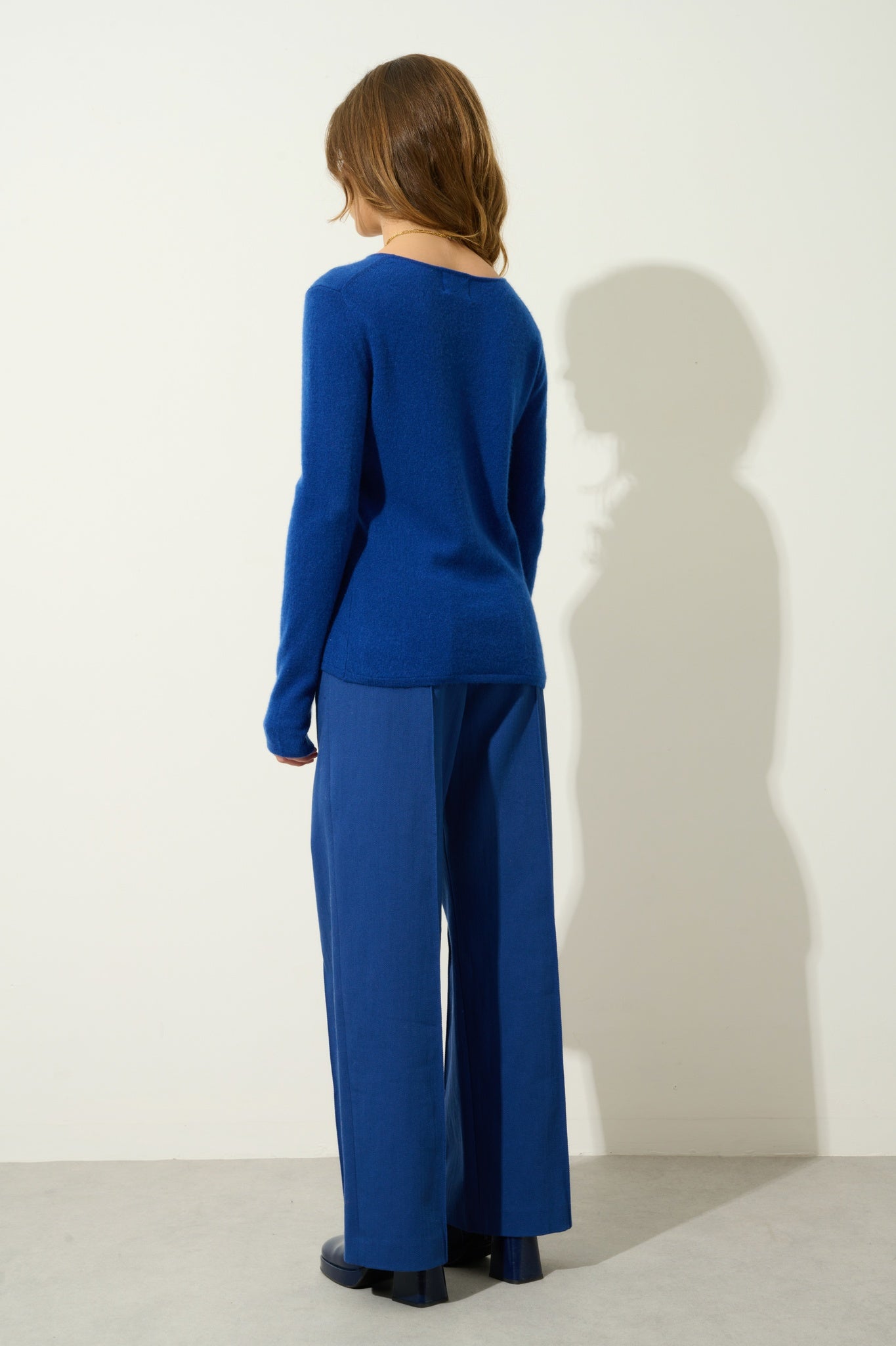 EPÉNA Pullover mit Rundhalsausschnitt ultramarin 100% Kaschmir