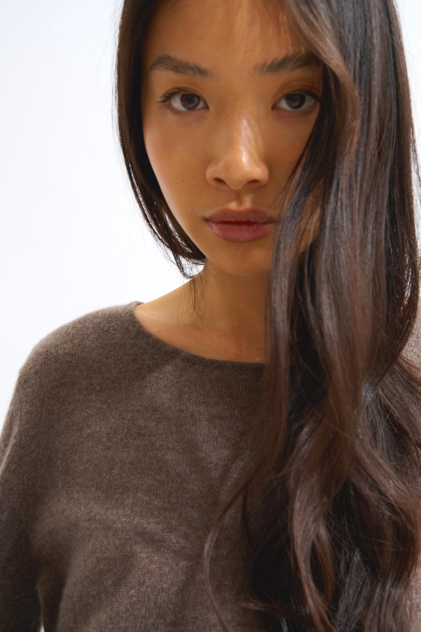 EPÉNA taupe mottled round-neck sweater 100% cashmere