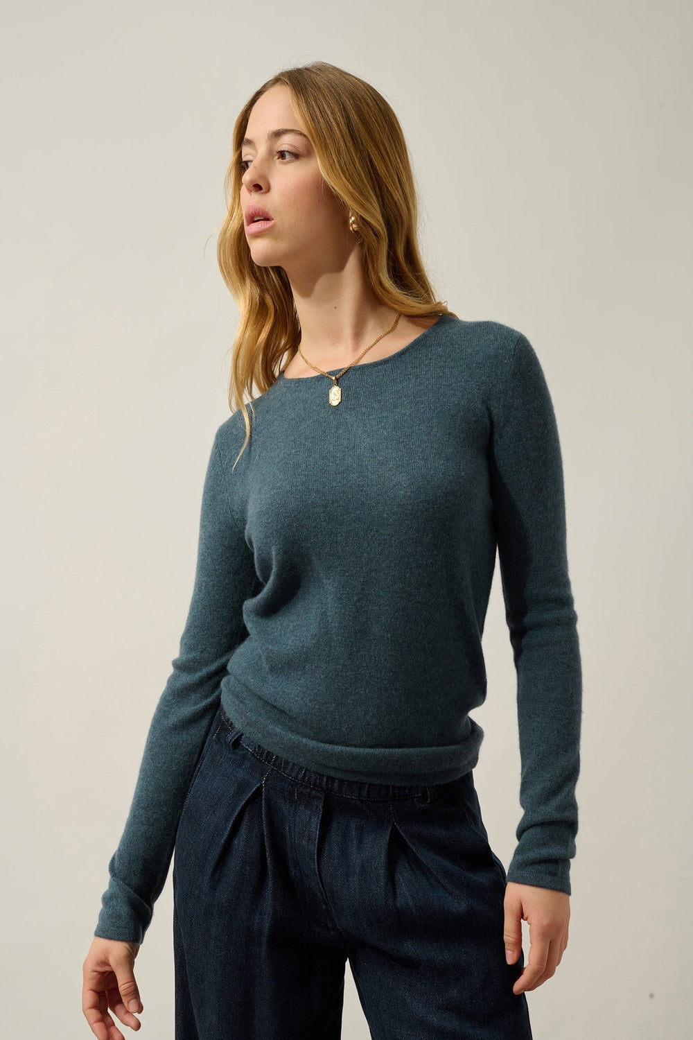 EPÉNA Pullover mit Rundhalsausschnitt duckgrün meliert 100% Kaschmir