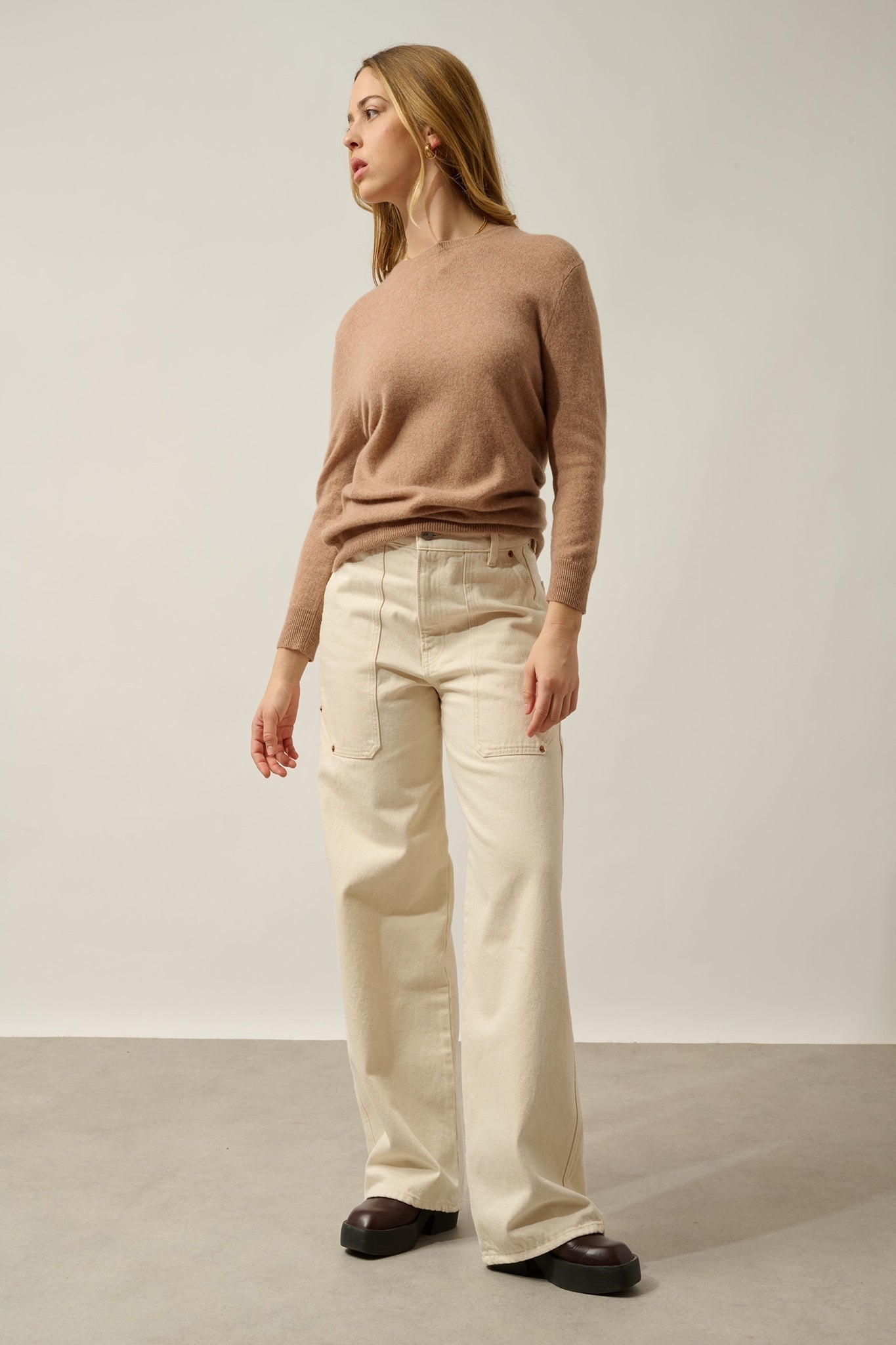 ESTARIS Pullover Rundhalsausschnitt geknöpft Rücken camel meliert 100% Kaschmir