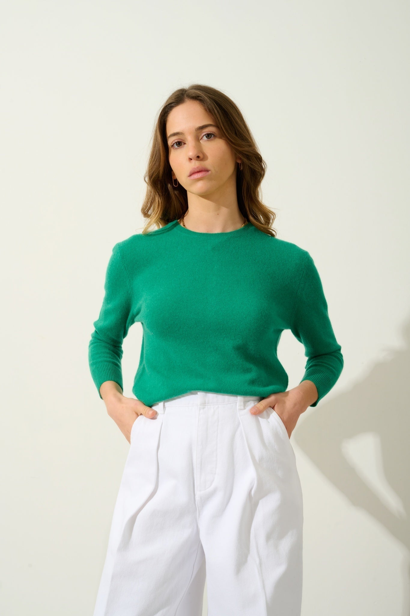 ESTARIS pull col rond boutonné dos menthe 100% cachemire