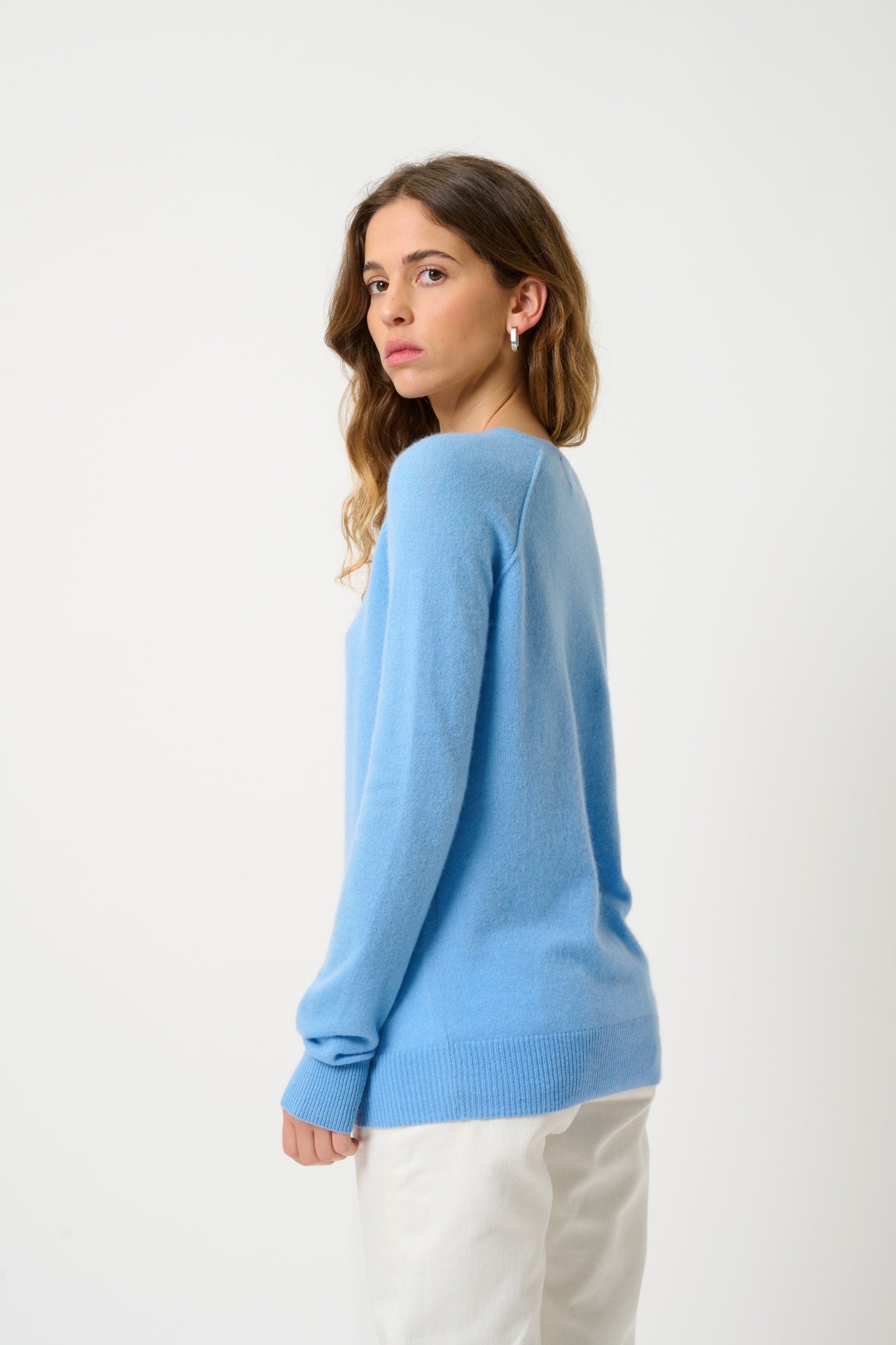 ETRET pull col rond baby blue 100% cachemire