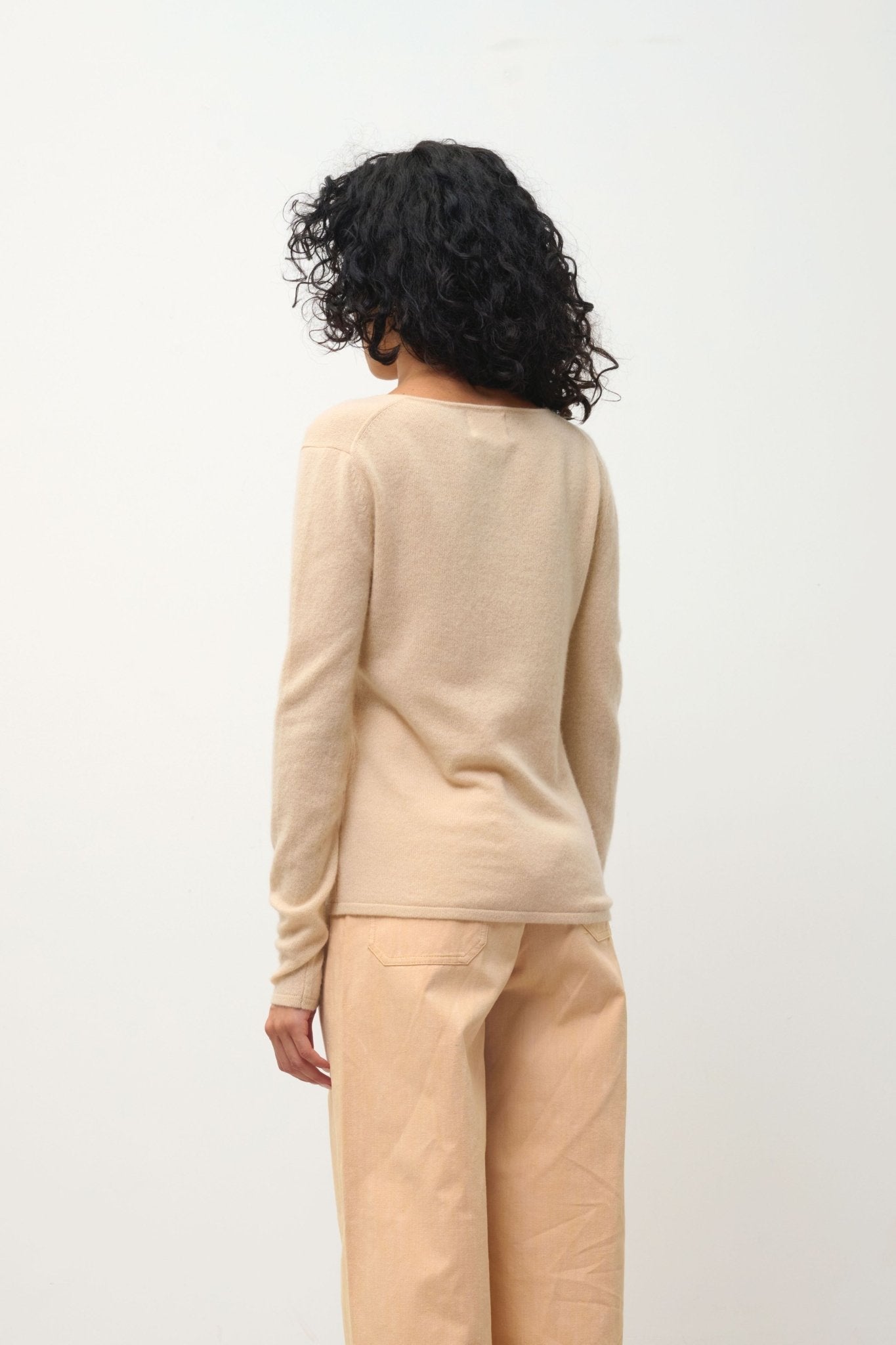 GALISE pull col v beige 100% cachemire