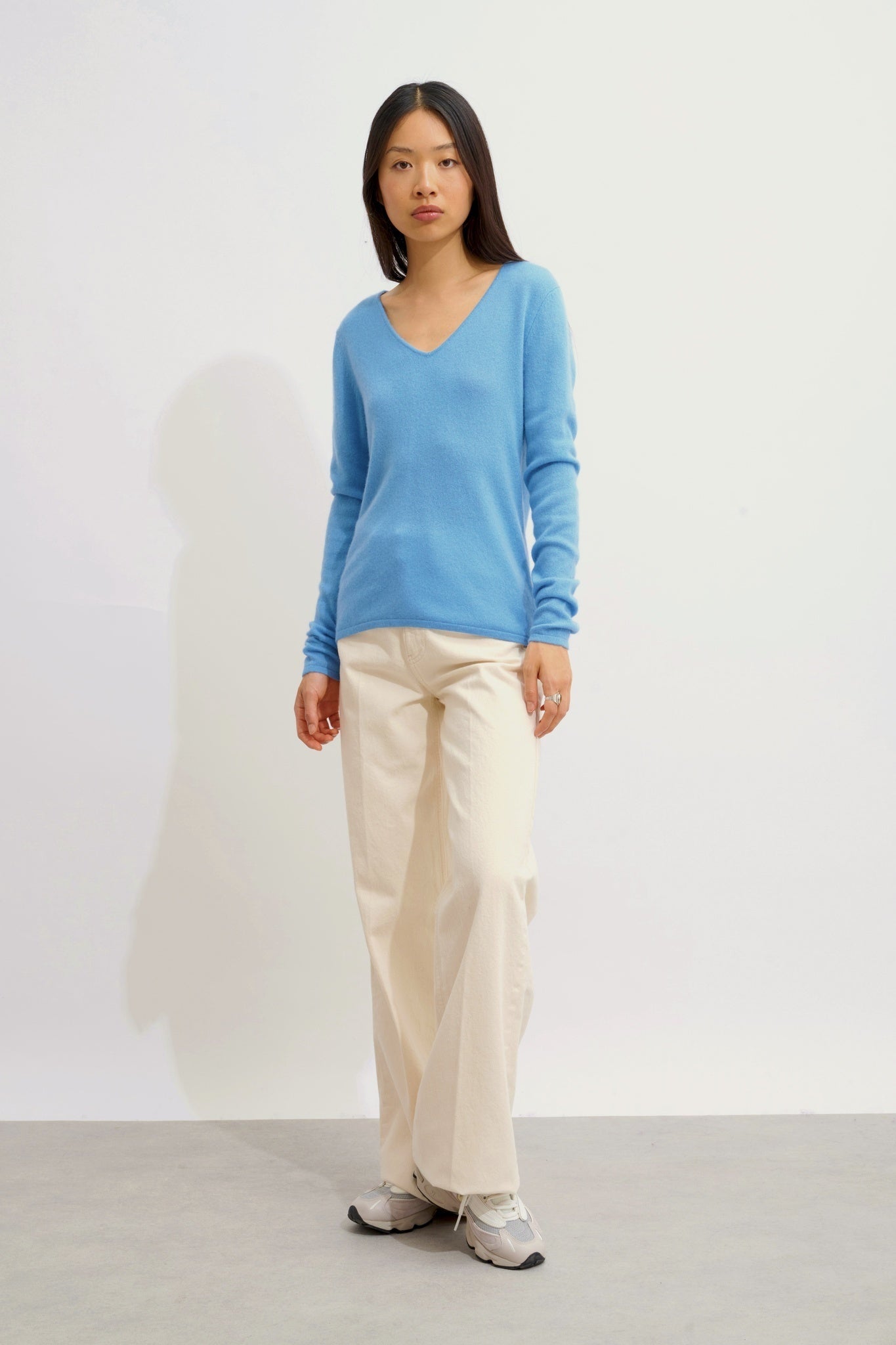 GALISE babyblauer Pullover mit V-Ausschnitt, 100 % Kaschmir