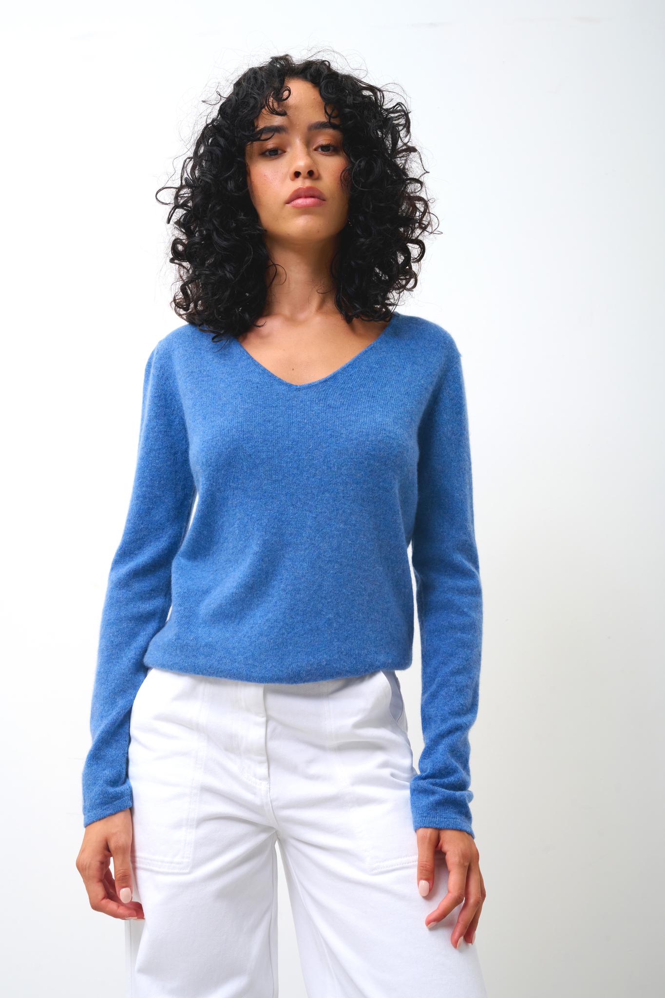 GALISE pull col v bleu denim 100% cachemire