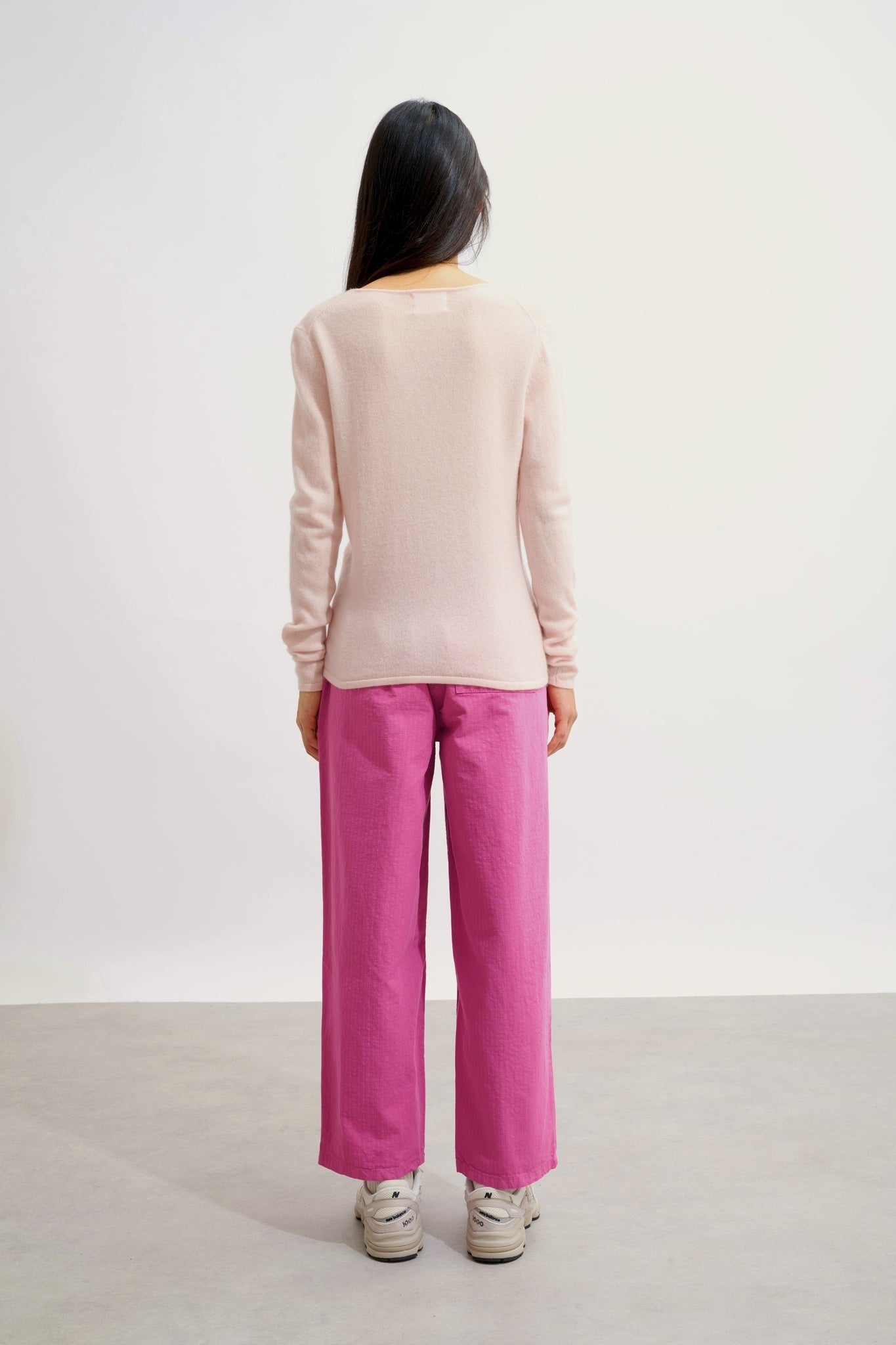 GALISE v-neck sweater powder 100% cashmere