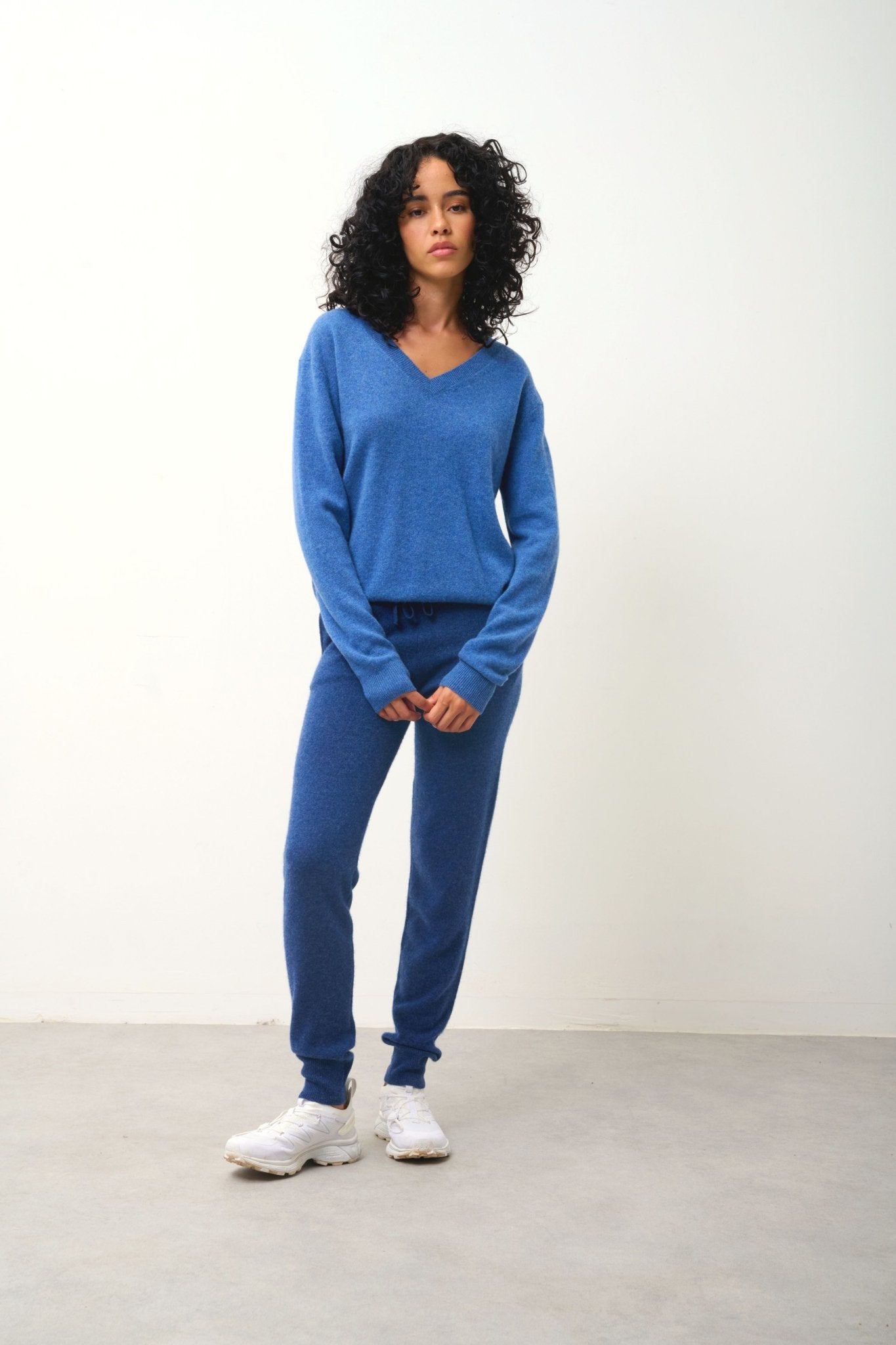 GARDORIA Pullover mit V-Ausschnitt in Denimblau aus 100% Kaschmir