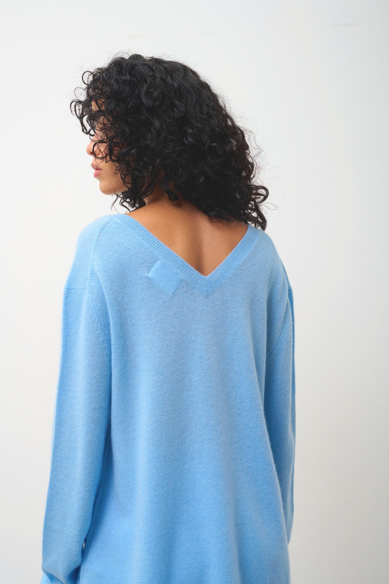 giegn pull col v devant et dos bleu inca 100% cachemire