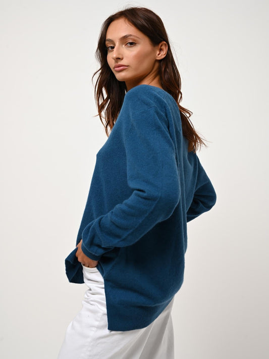 GIEGN v-neck sweater peacock 100% cashmere
