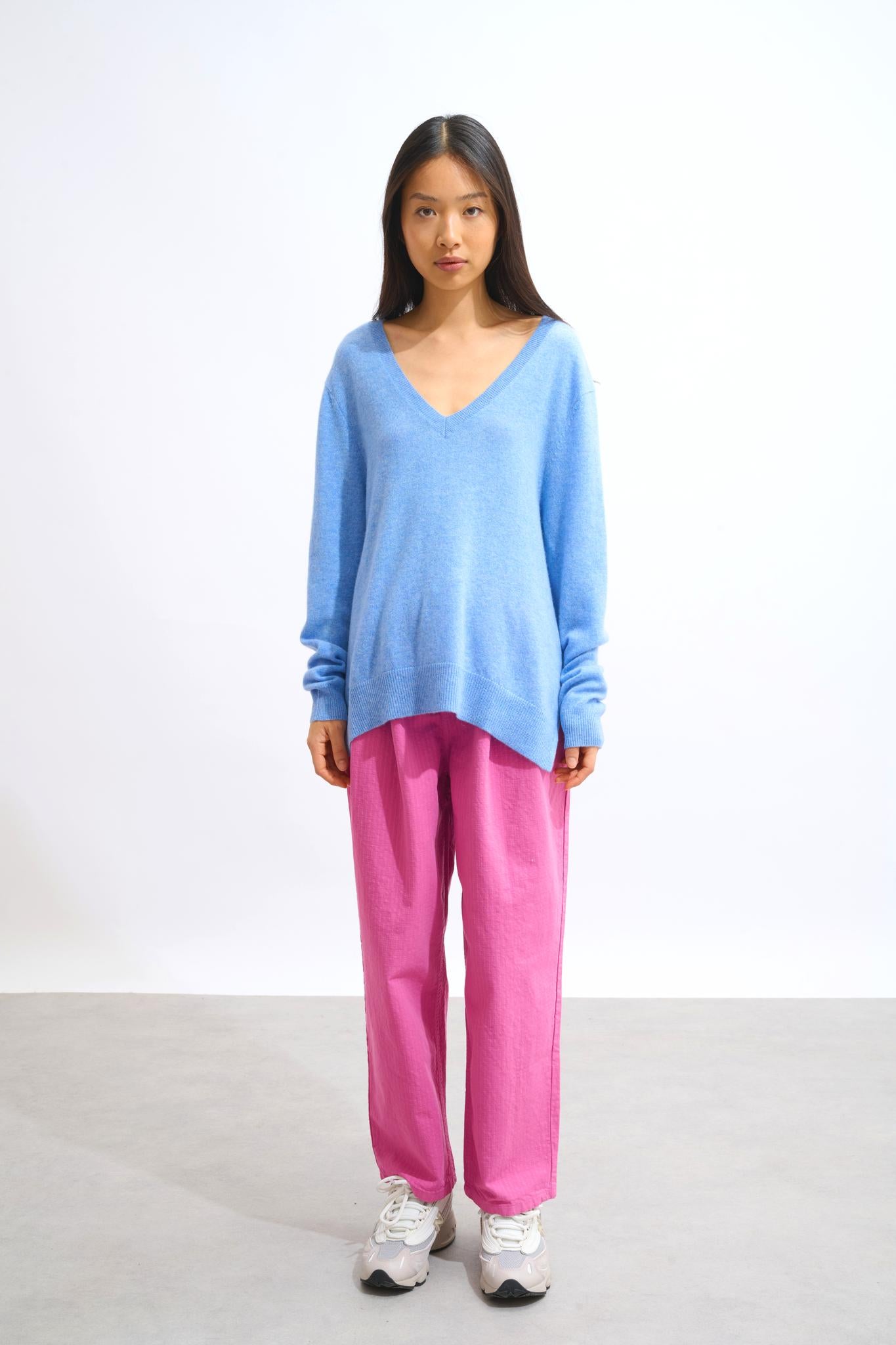 GIEGN pull col v devant et dos sky 100% cachemire