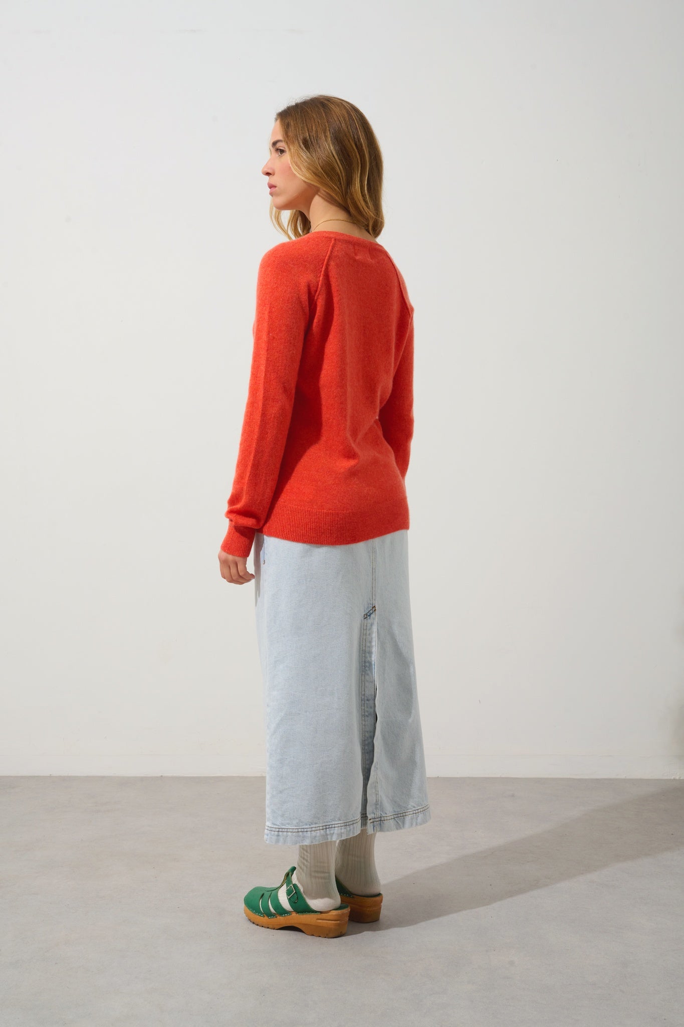 GIUSALET pull col v orange chiné 100% cachemire