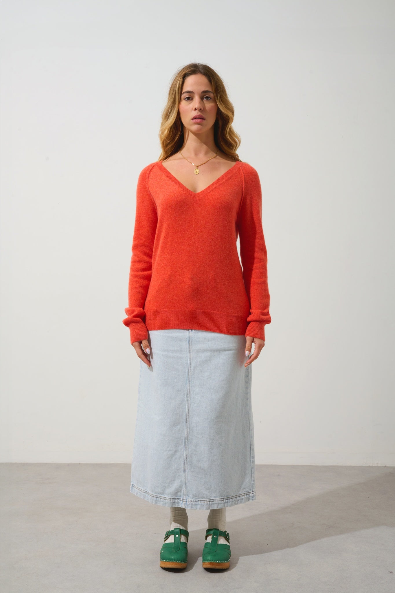 GIUSALET pull col v orange chiné 100% cachemire